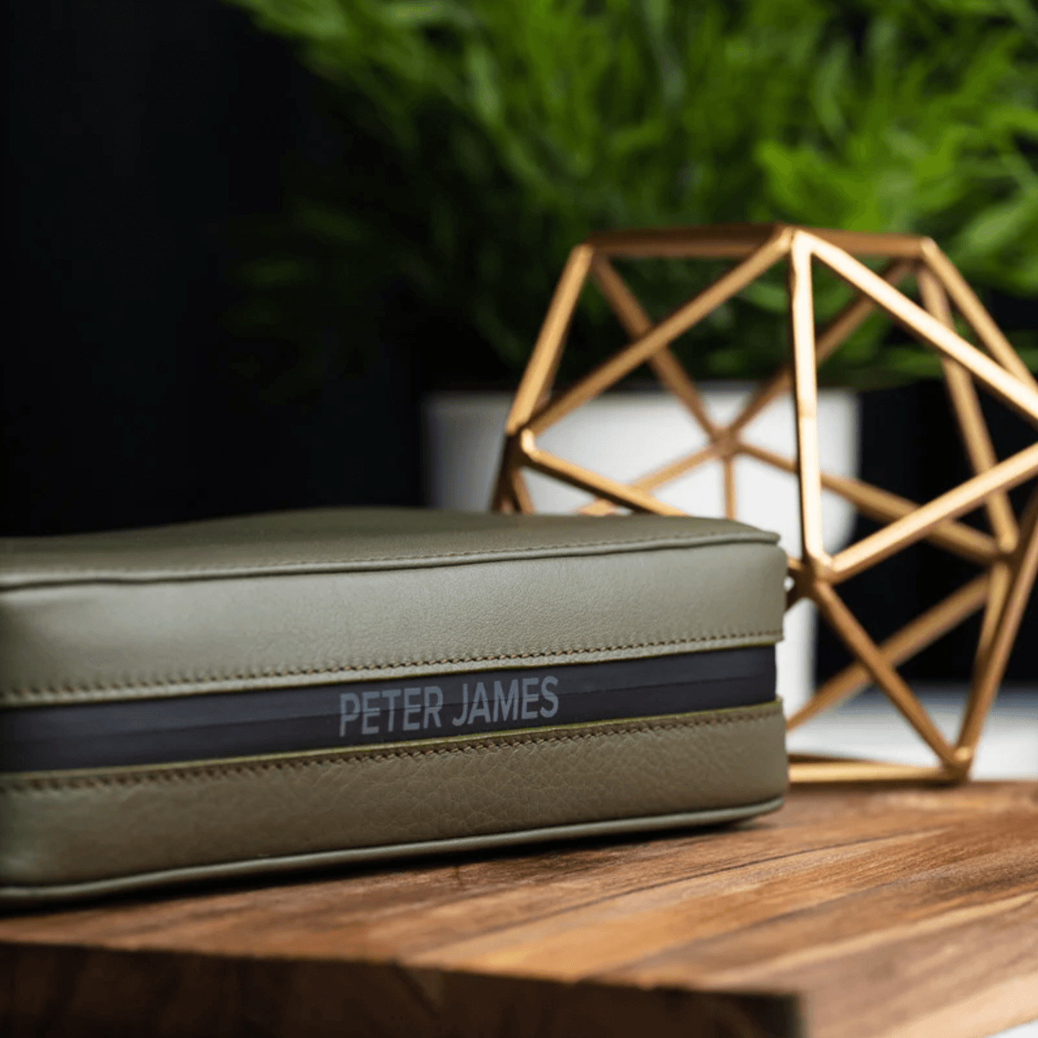 Peter James - Black Label, Golden Olive Reverie
