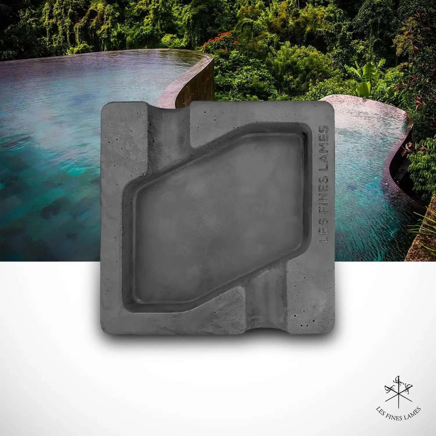 Les Fines Lames DYAD Concrete Ashtray Anthracite