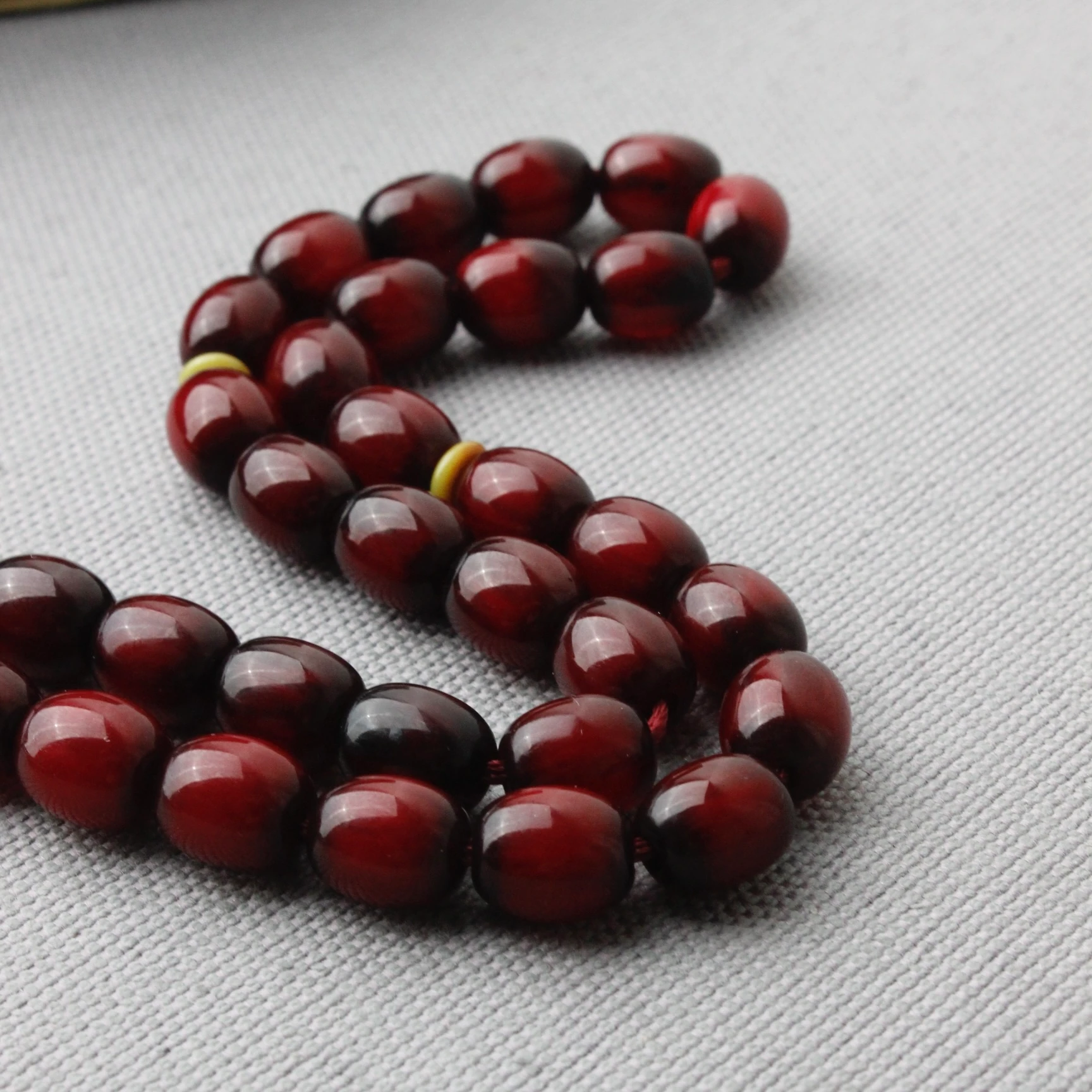 Vişne Renk Hareli Osmanlı Benzetme Sıkma Kehribar Tespih 