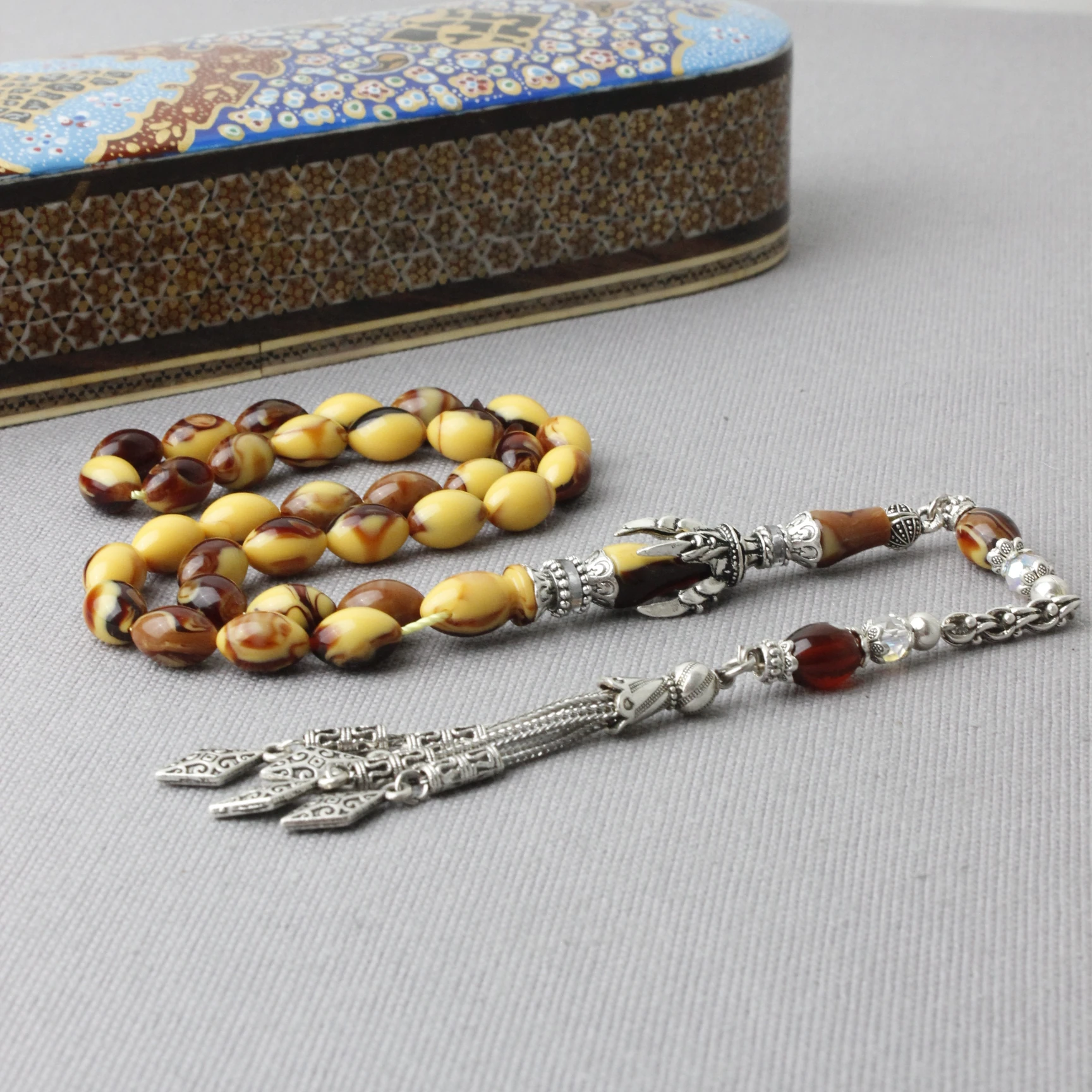 Nakkaş İmame Beyzi Model Sıkma Kehribar Tespih