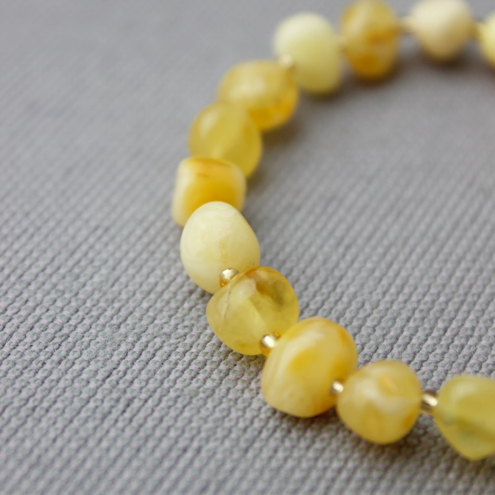 Damla Kehribar Şifa Kaynağı Bileklik