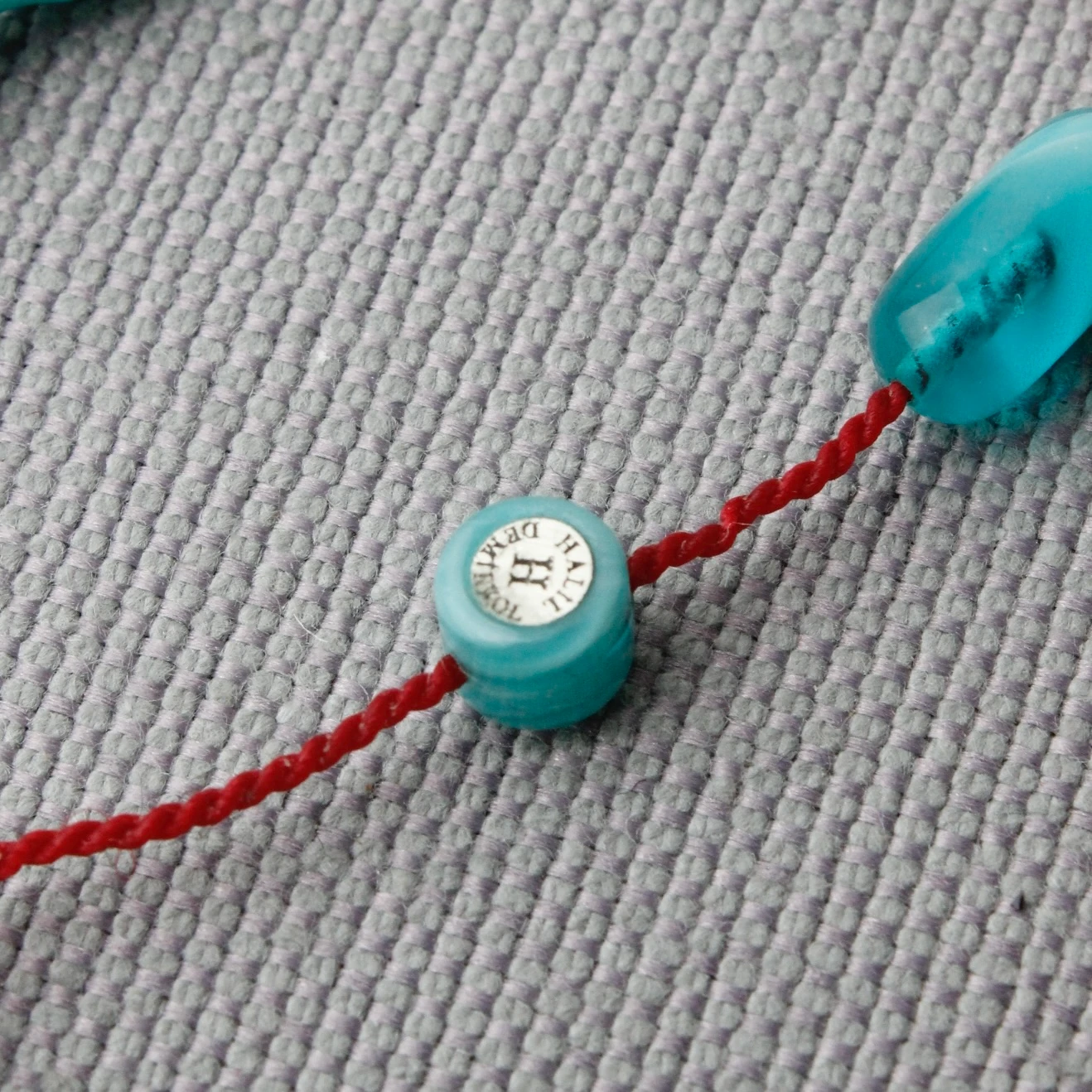 Halil Demirkol Usta İmzalı Yoğun Hareli Deniz Mavisi Sıkma Kehribar Tespih