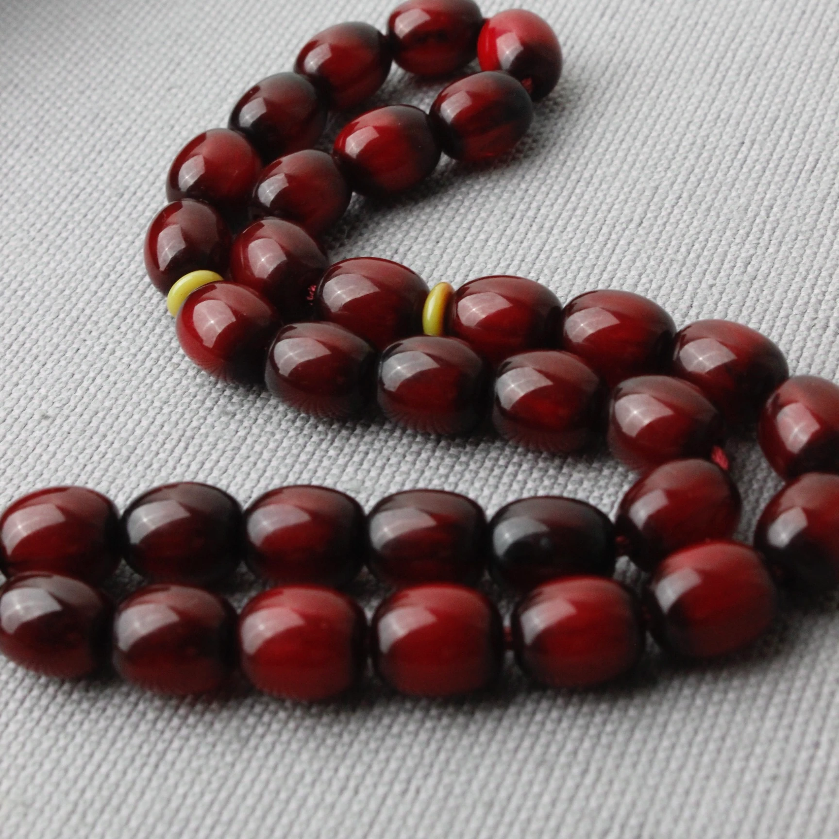 Vişne Renk Hareli Osmanlı Benzetme Sıkma Kehribar Tespih 