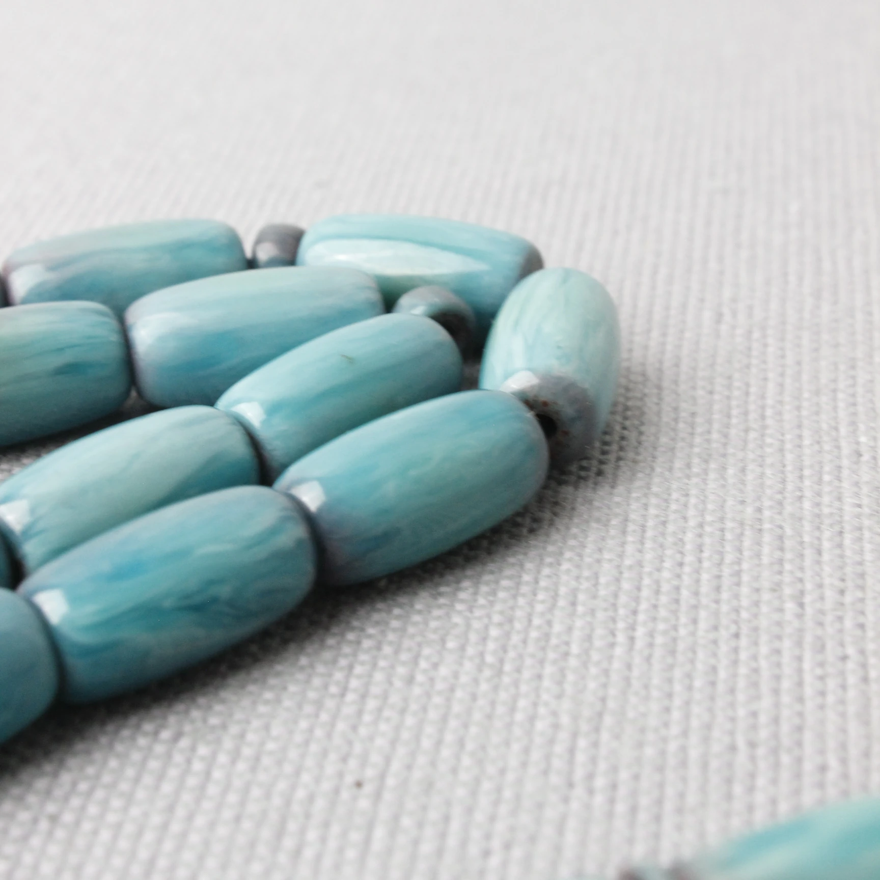 Dev Boy Mavi Renk Hareli Kapsül Kesim Katalin Tespih