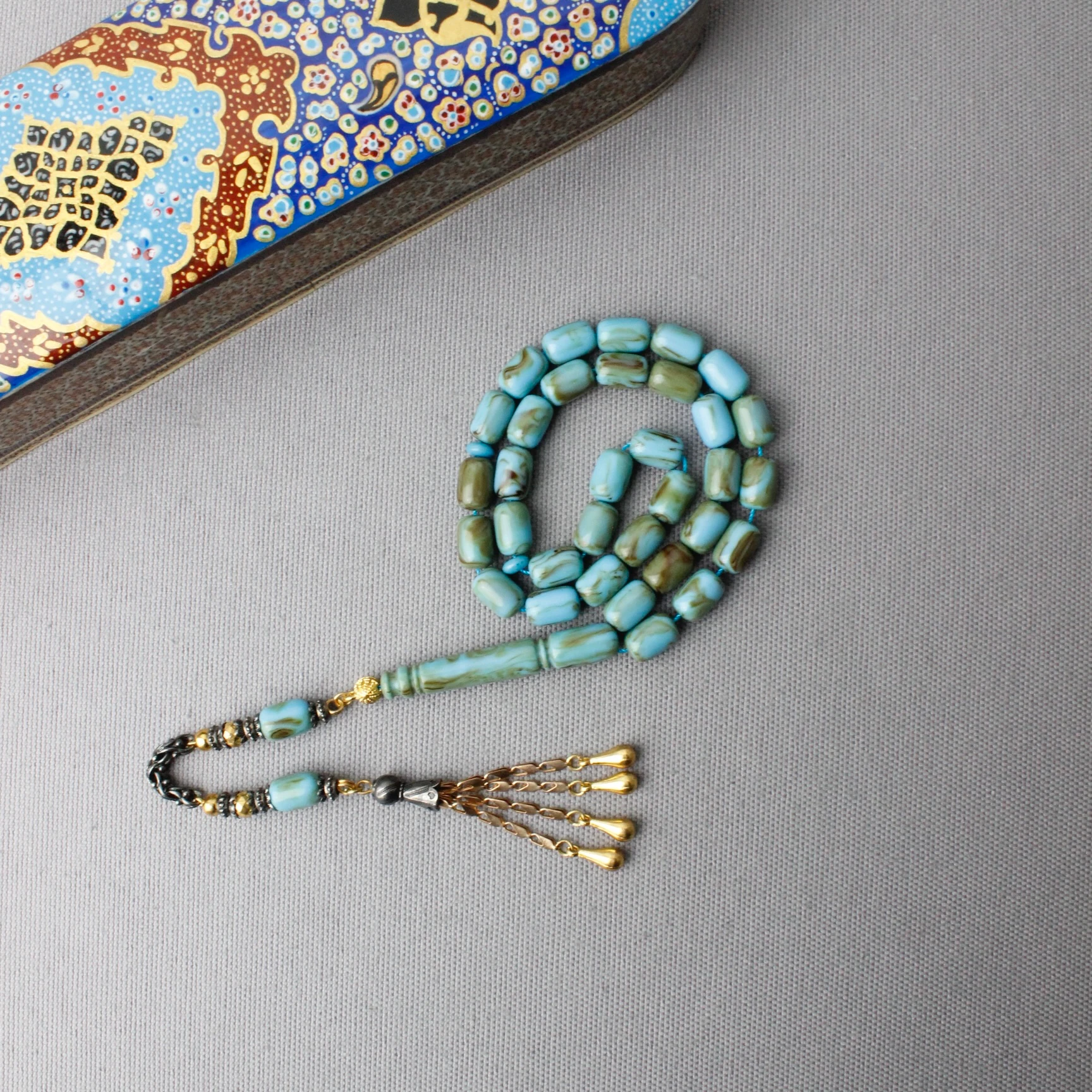 Çelik Püsküllü Arizona Firuze Katalin Tespih