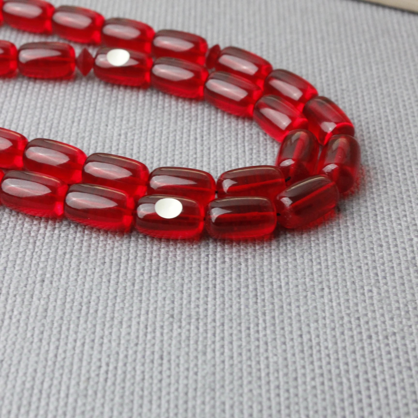 Özel Kutusunda Zar Objesiyle Beraber Ömer Daş Usta İmzalı Kehribar Tespih