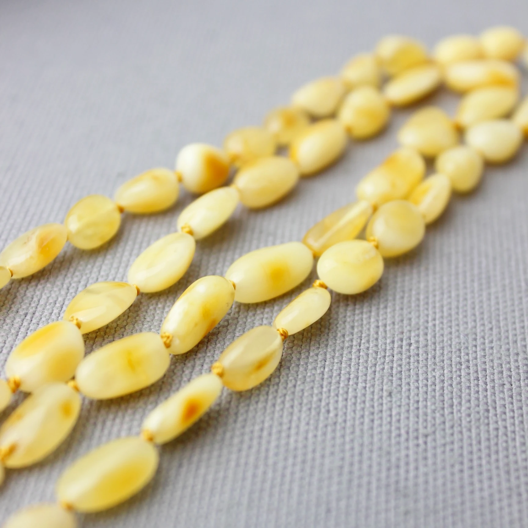 Hareli Damla Kehribar Şifa Kaynağı Yetişkin Kolye