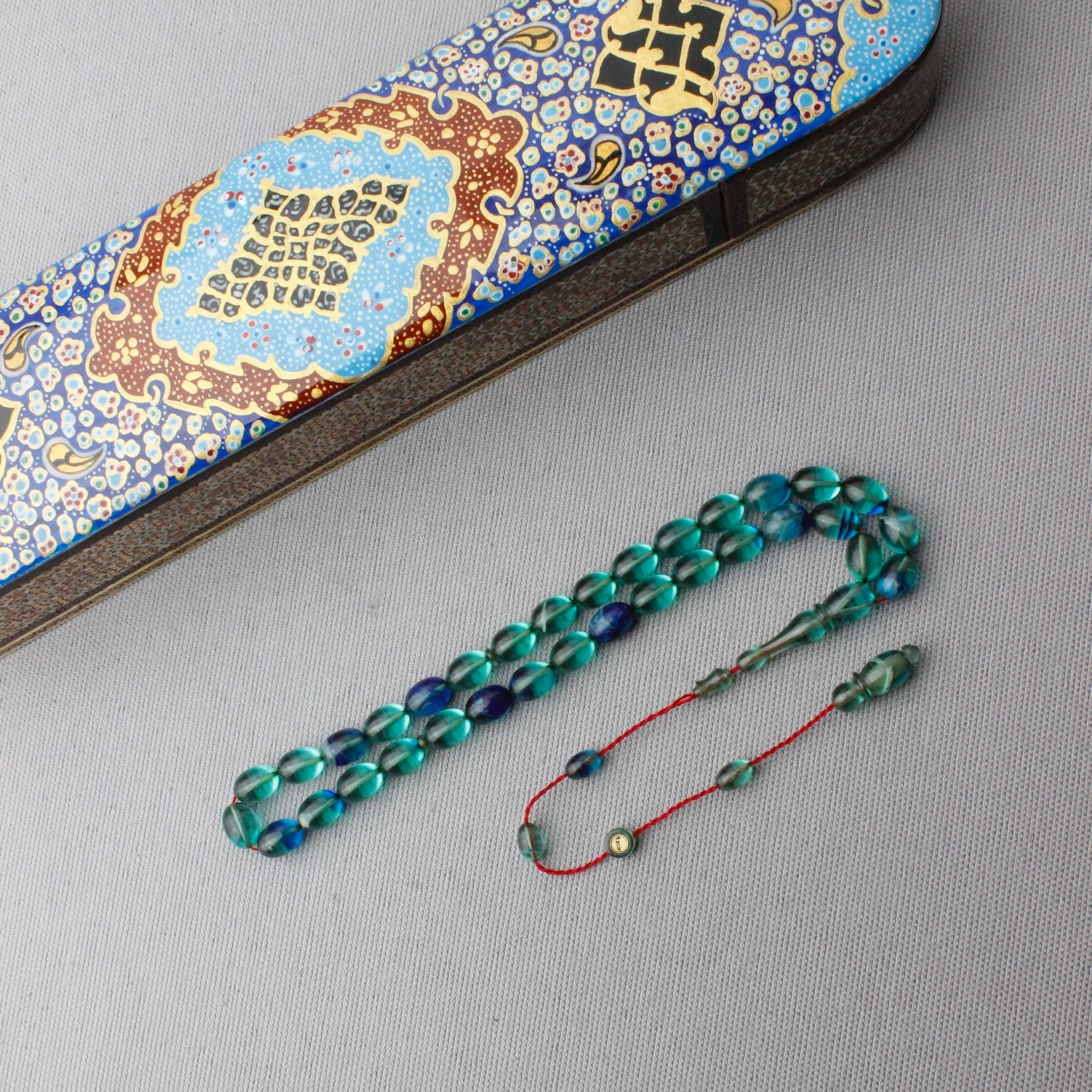 Tacir Usta İmzalı Beyzi Model Sıkma Kehribar Tespih