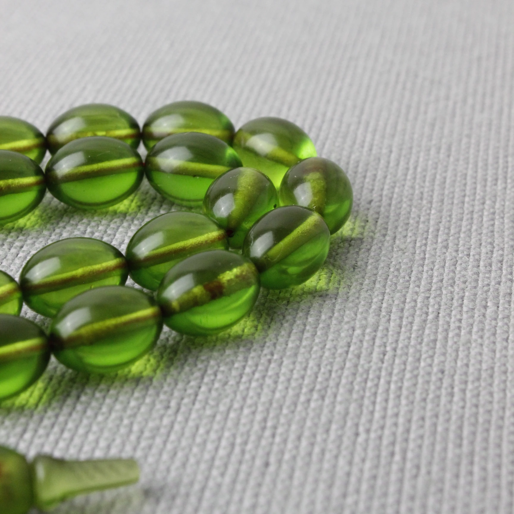 Halkalı İmame Beyzi Model Yeşil Renk Sıkma Kehribar Tespih