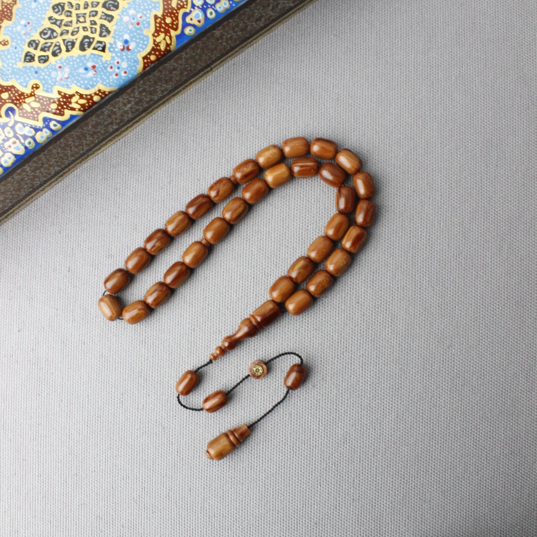 Usta İmzalı Yoğun Hareli Yeni Çekoslovak Katalin Tespih