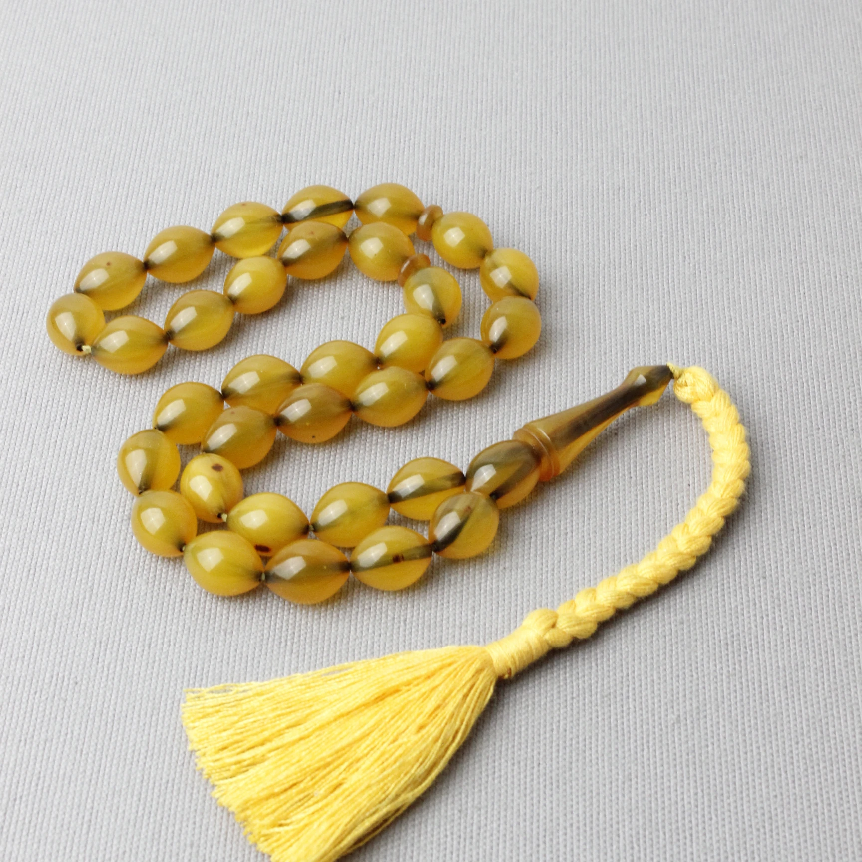 Kayısı Renk Hareli Dev Boy Sıkma Kehribar Tespih