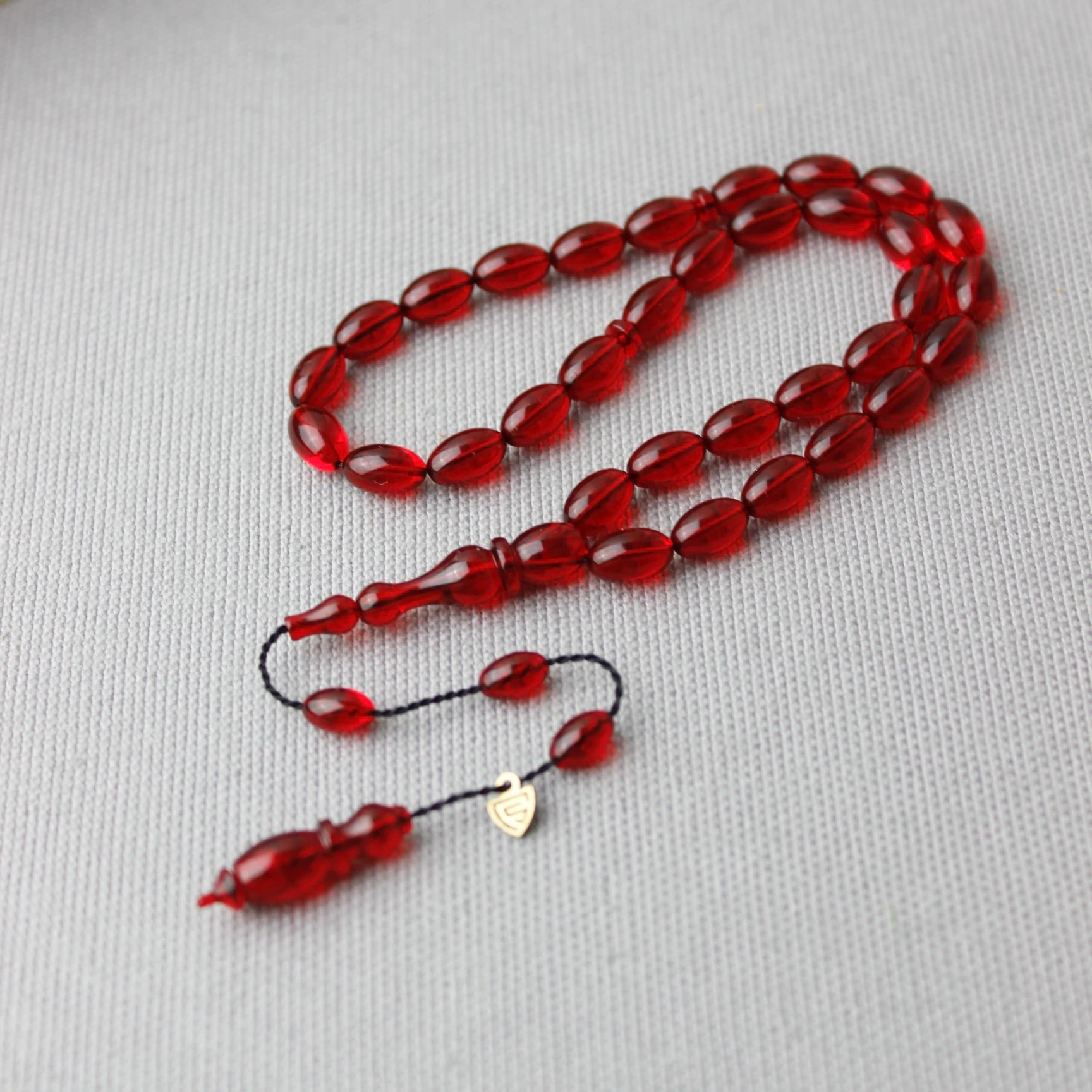 Serkan Başkan Usta İmzalı Beyzi Model Kırmızı Renk Ateş Kehribar Tespih