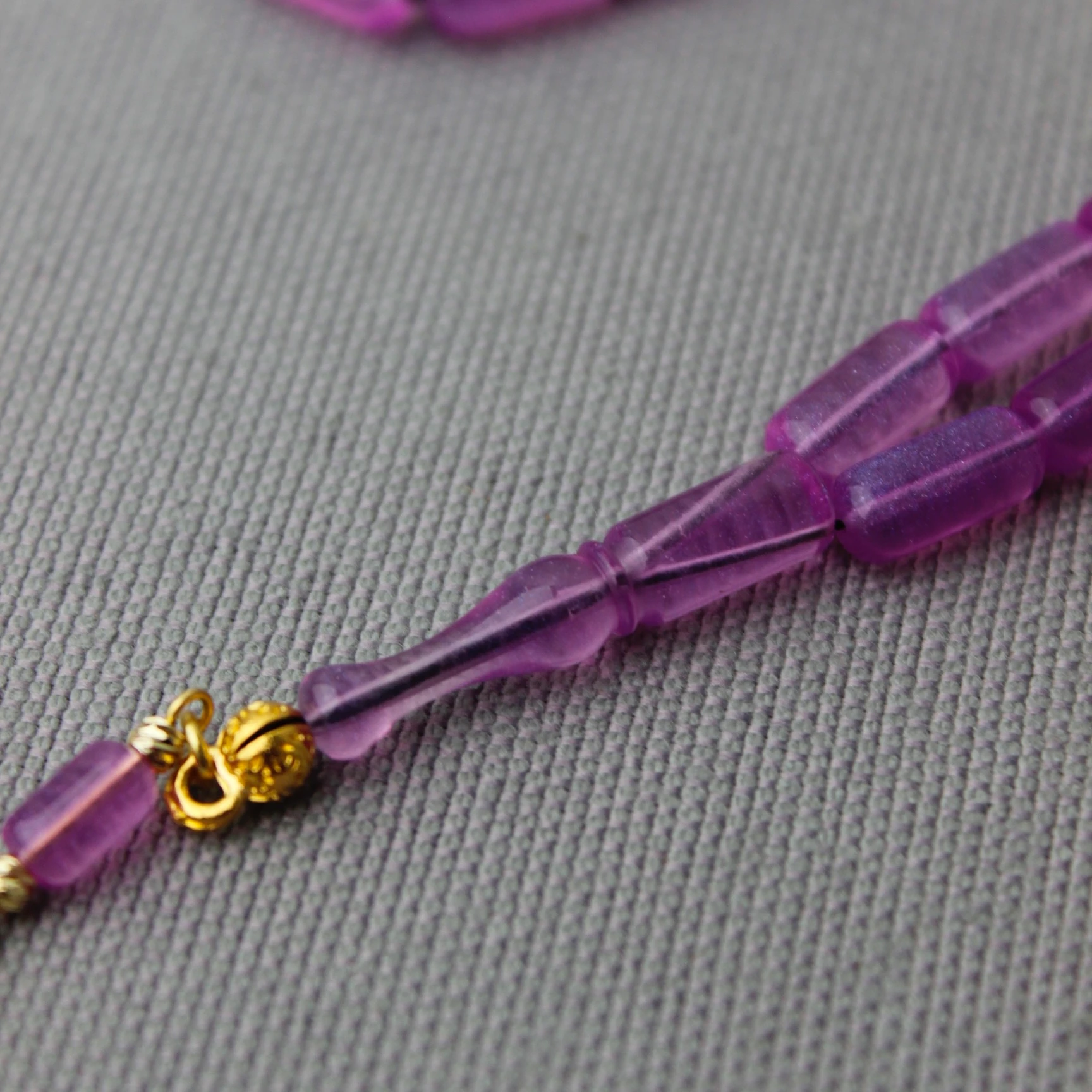 925 Ayar Gümüş Püsküllü Kapsül Kesim Bakalit Tespih