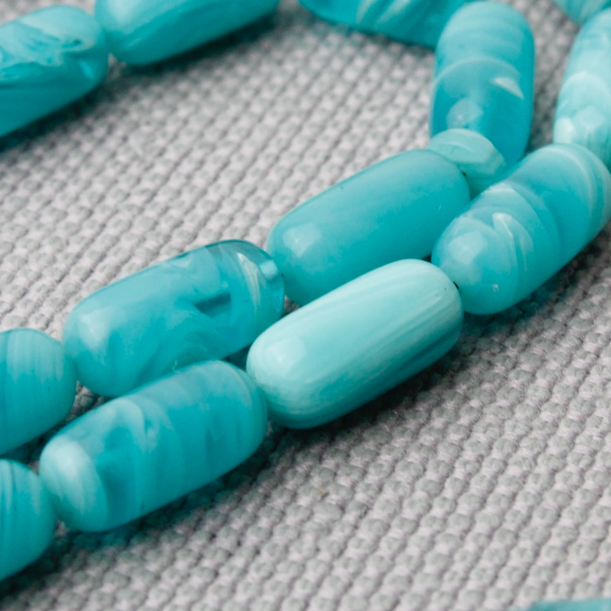 Halil Demirkol Usta İmzalı Yoğun Hareli Deniz Mavisi Sıkma Kehribar Tespih