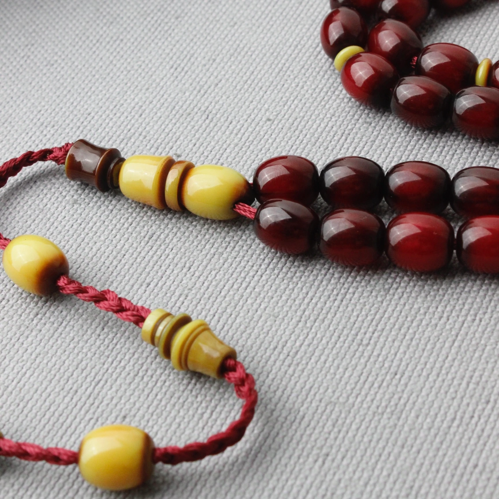 Vişne Renk Hareli Osmanlı Benzetme Sıkma Kehribar Tespih 