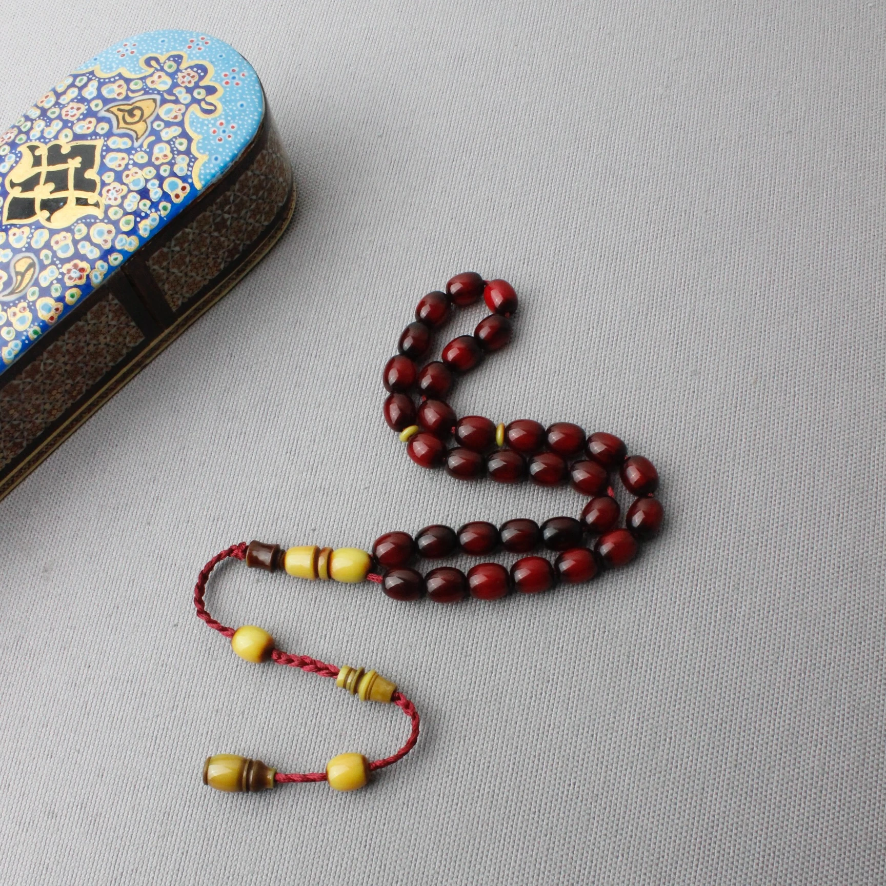 Vişne Renk Hareli Osmanlı Benzetme Sıkma Kehribar Tespih 