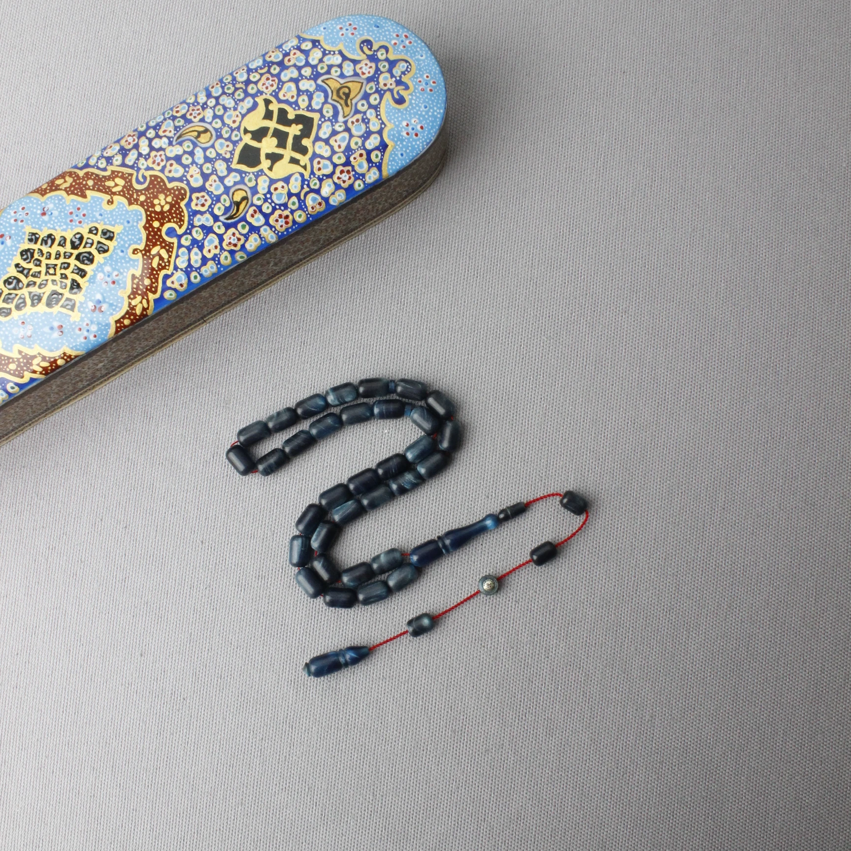 Ahmet Eryılmaz Usta İmzalı Simli Hamur Okyanus Mavisi Sıkma Kehribar Tespih