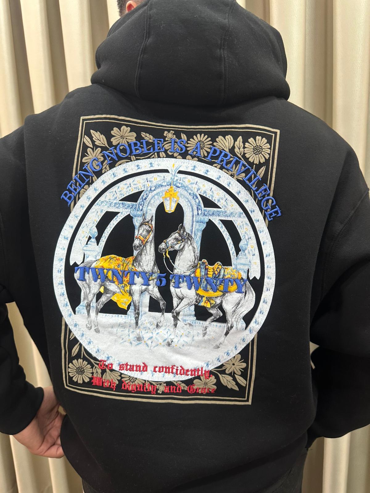 Oversize Baskılı Nakış Detaylı Siyah Sweat