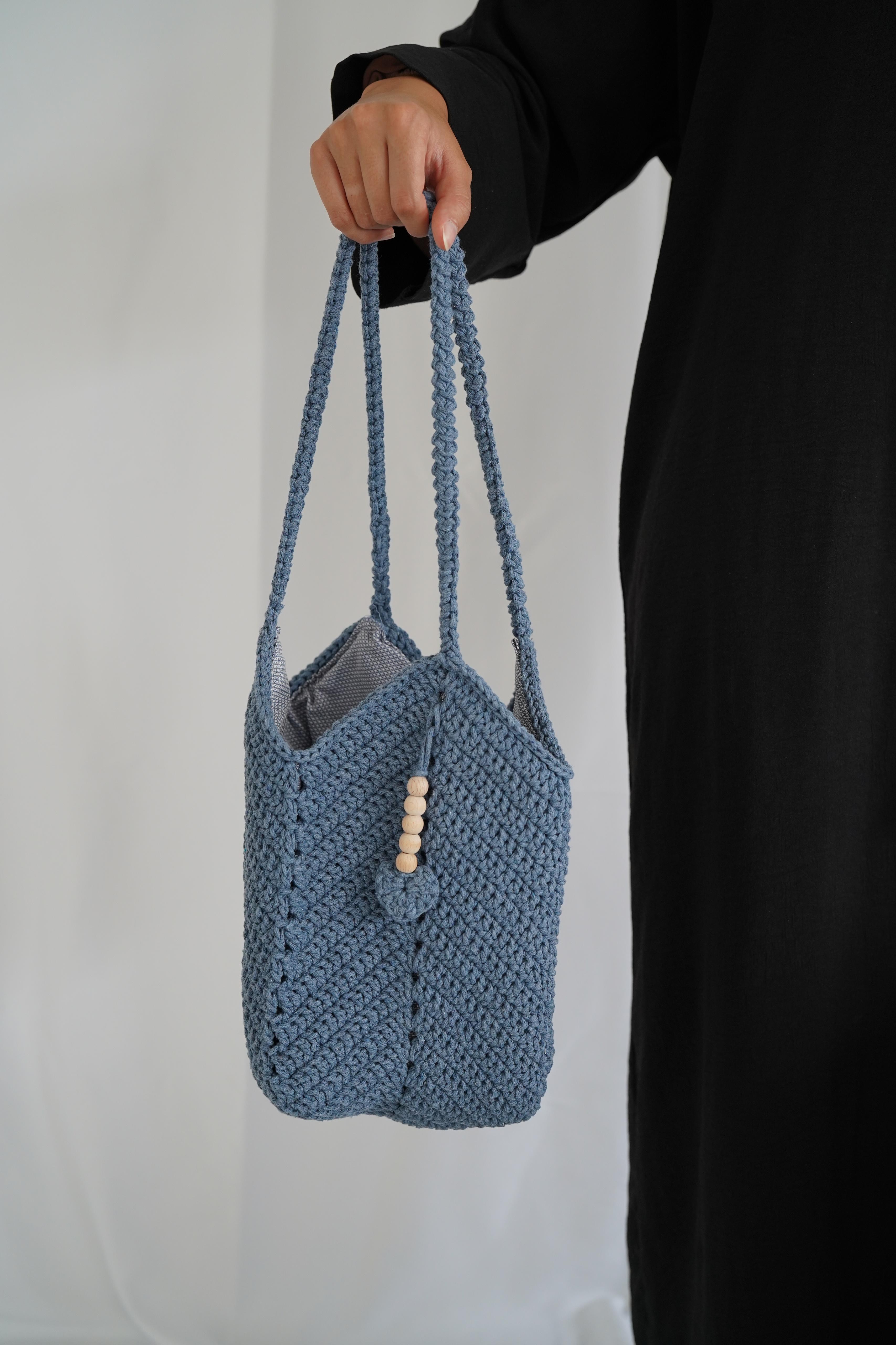 Handgemachte Häkeltasche aus Baumwoll-Makramee-Garn – Mit Innenfutter-Jeansblau   