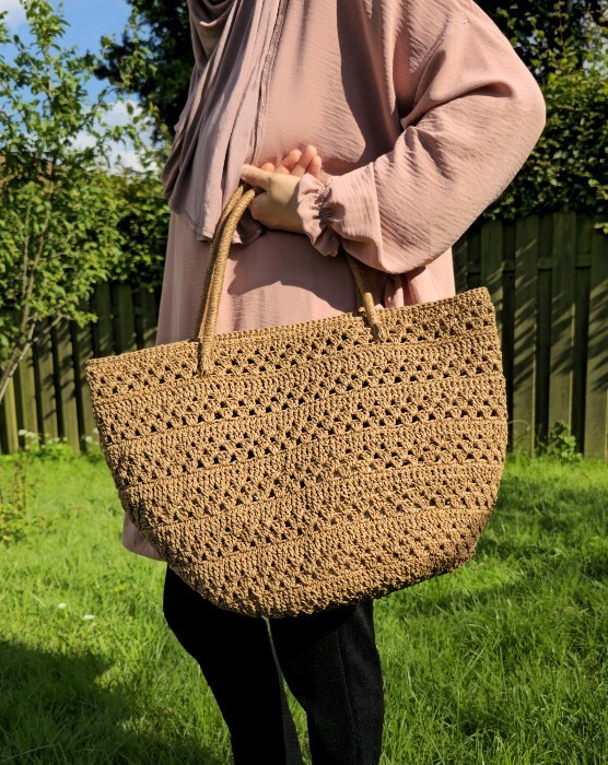 Handgemachte Häkeltasche aus Papiergarn Sommertasche 