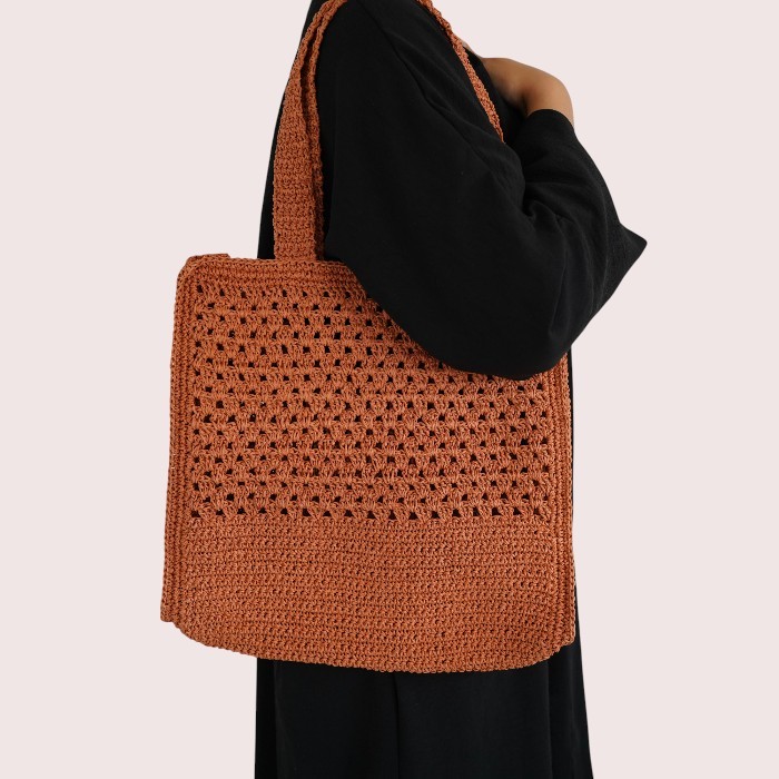 Handgemachte Tasche aus Papiergarn – Stilvoll & Nachhaltig