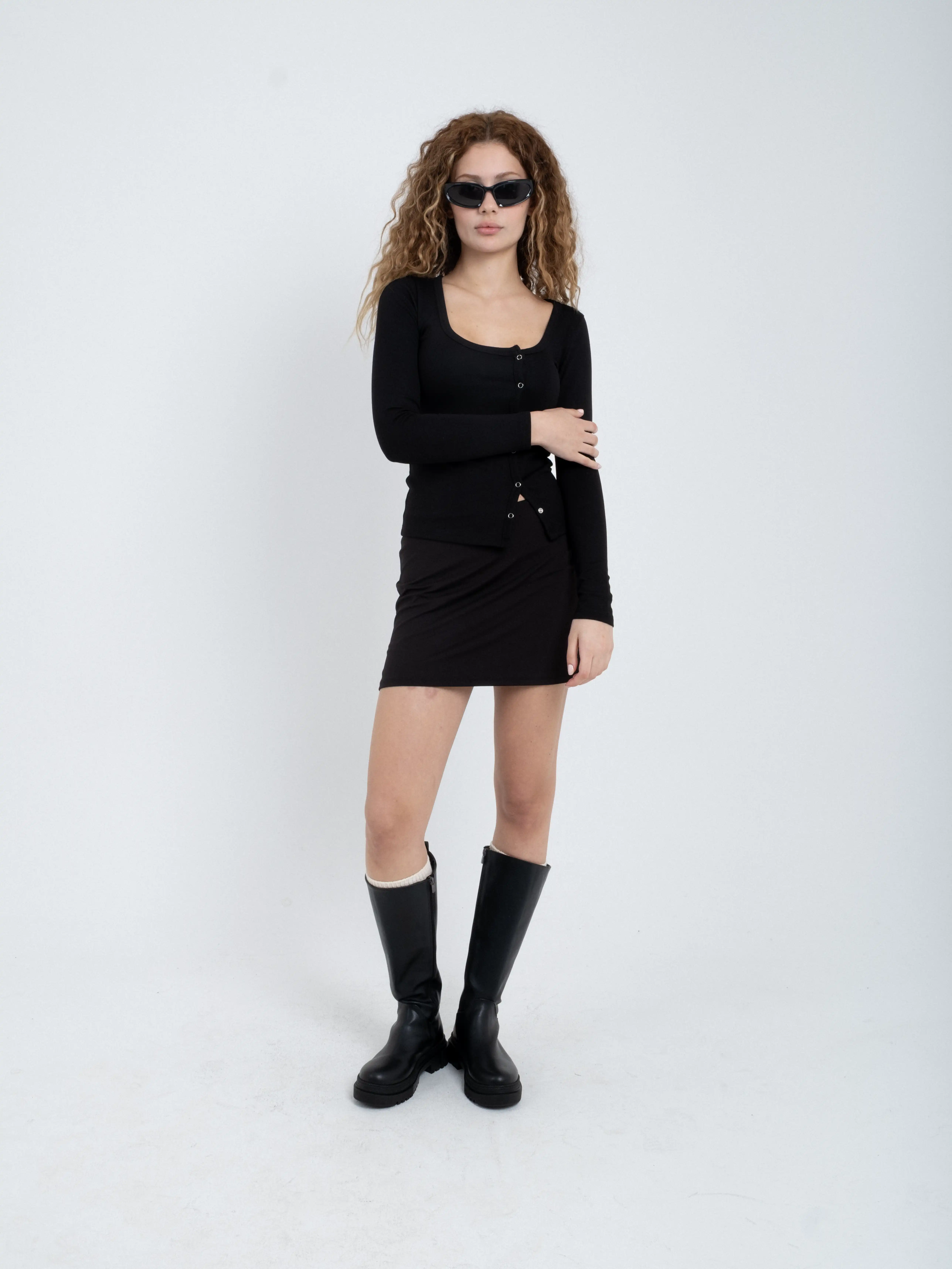 Asimetrik Çıtçıtlı Uzun Kollu body Bluz