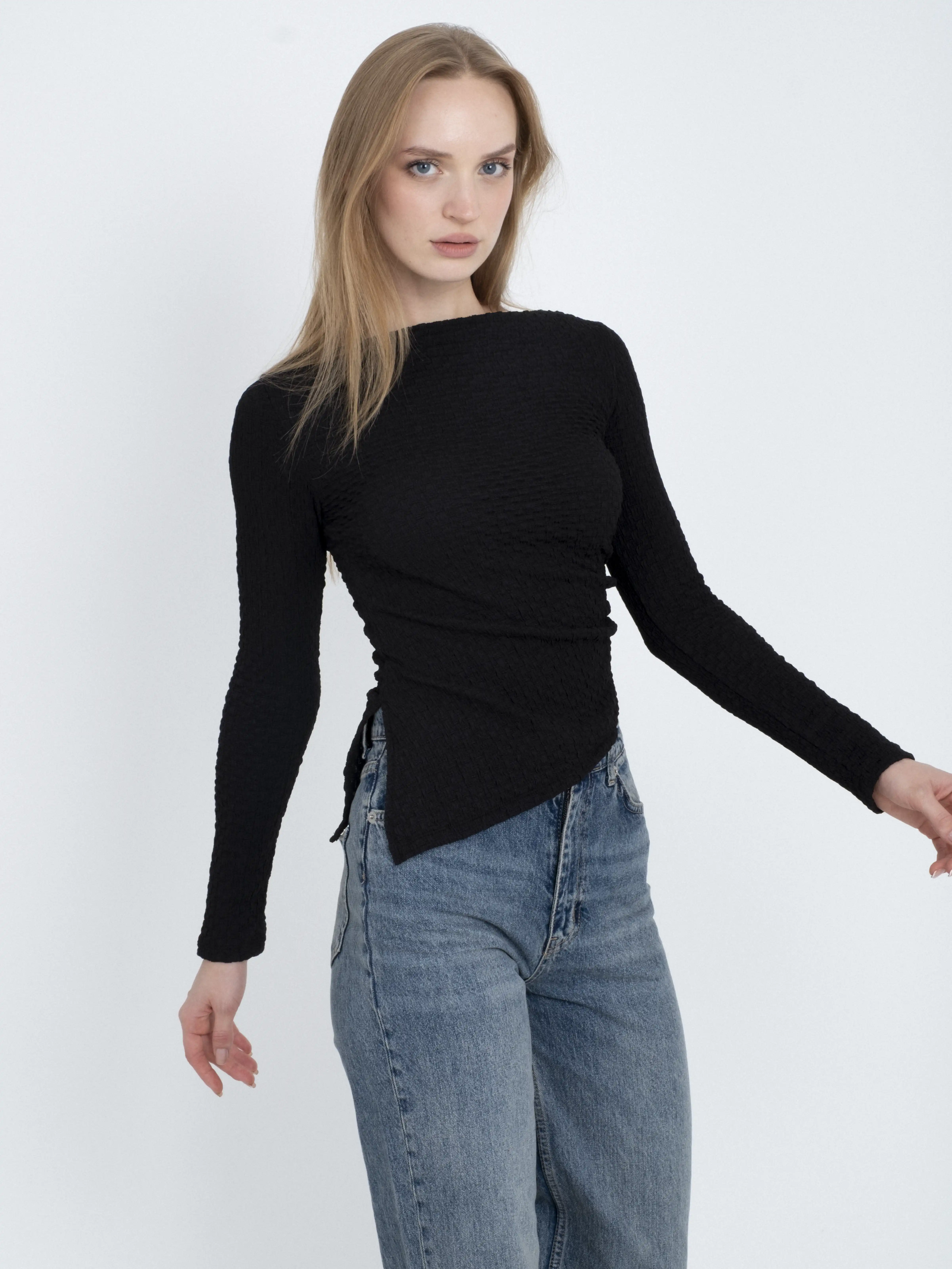 Dokulu Kumaş Asimetrik Uzun Kollu Body Bluz