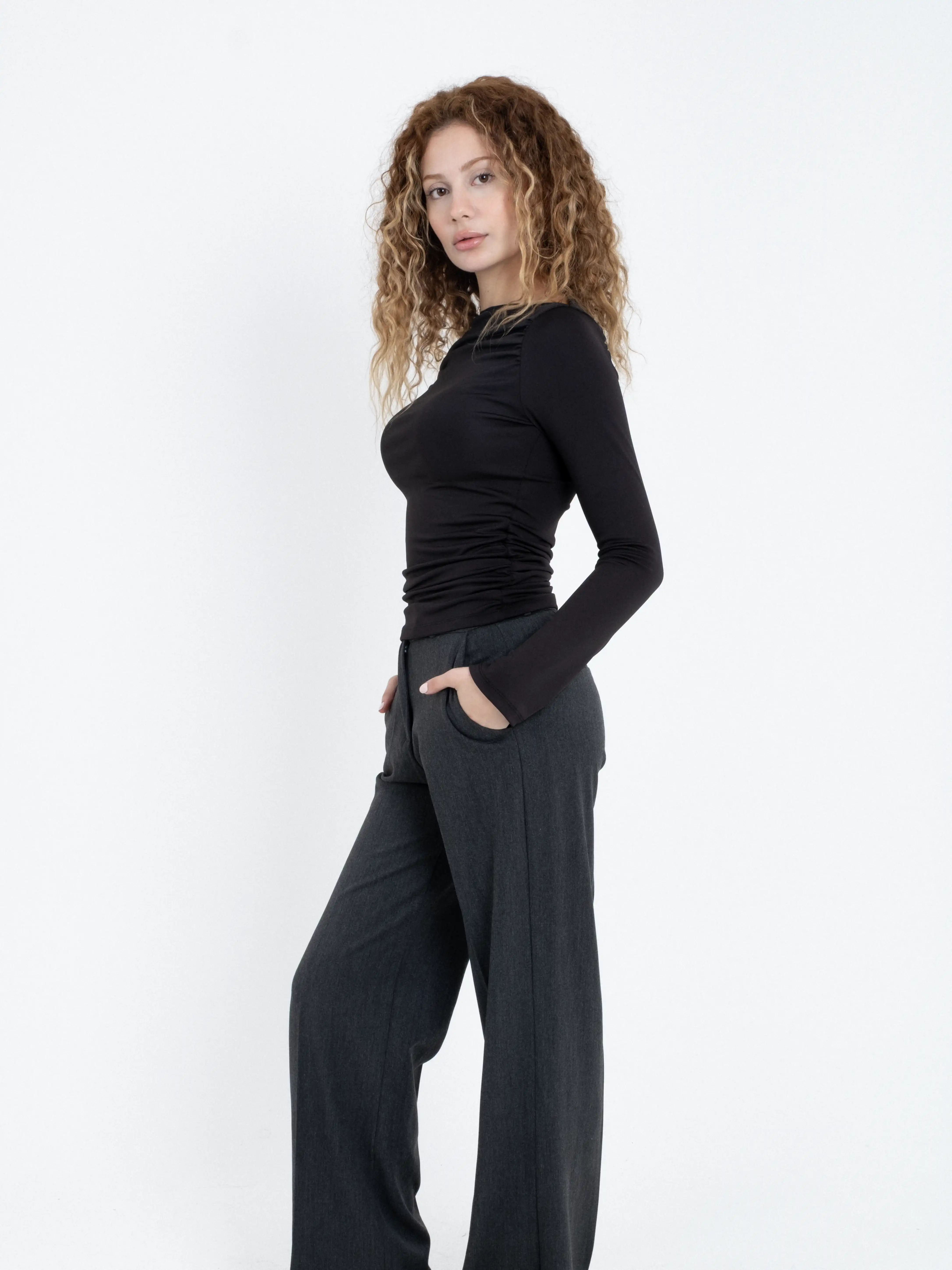 Kayık Yaka Büzgülü Uzun Kollu Body Bluz