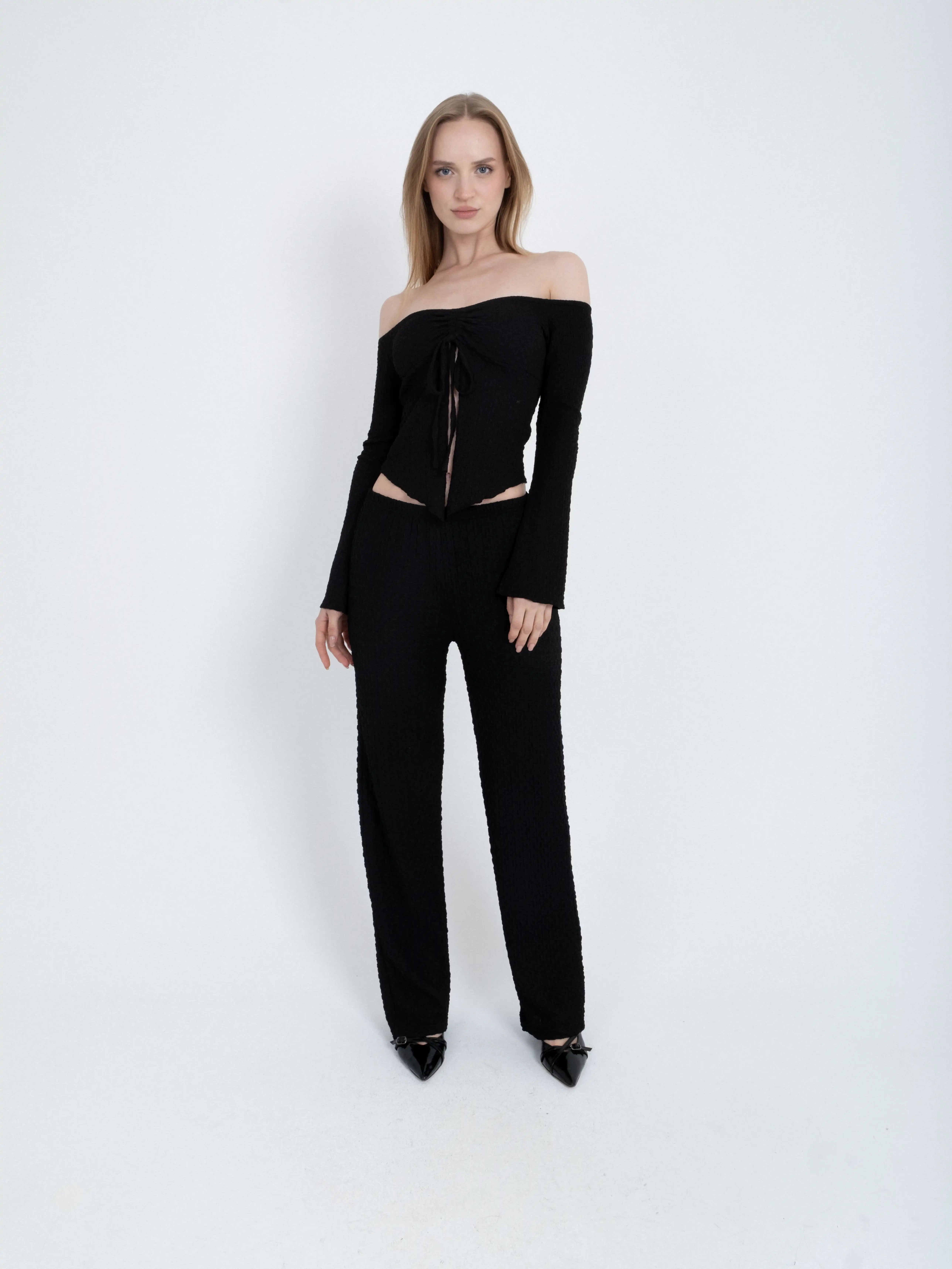 Dokulu Bağlamalı Kayık Yaka Uzun Kollu Body Bluz