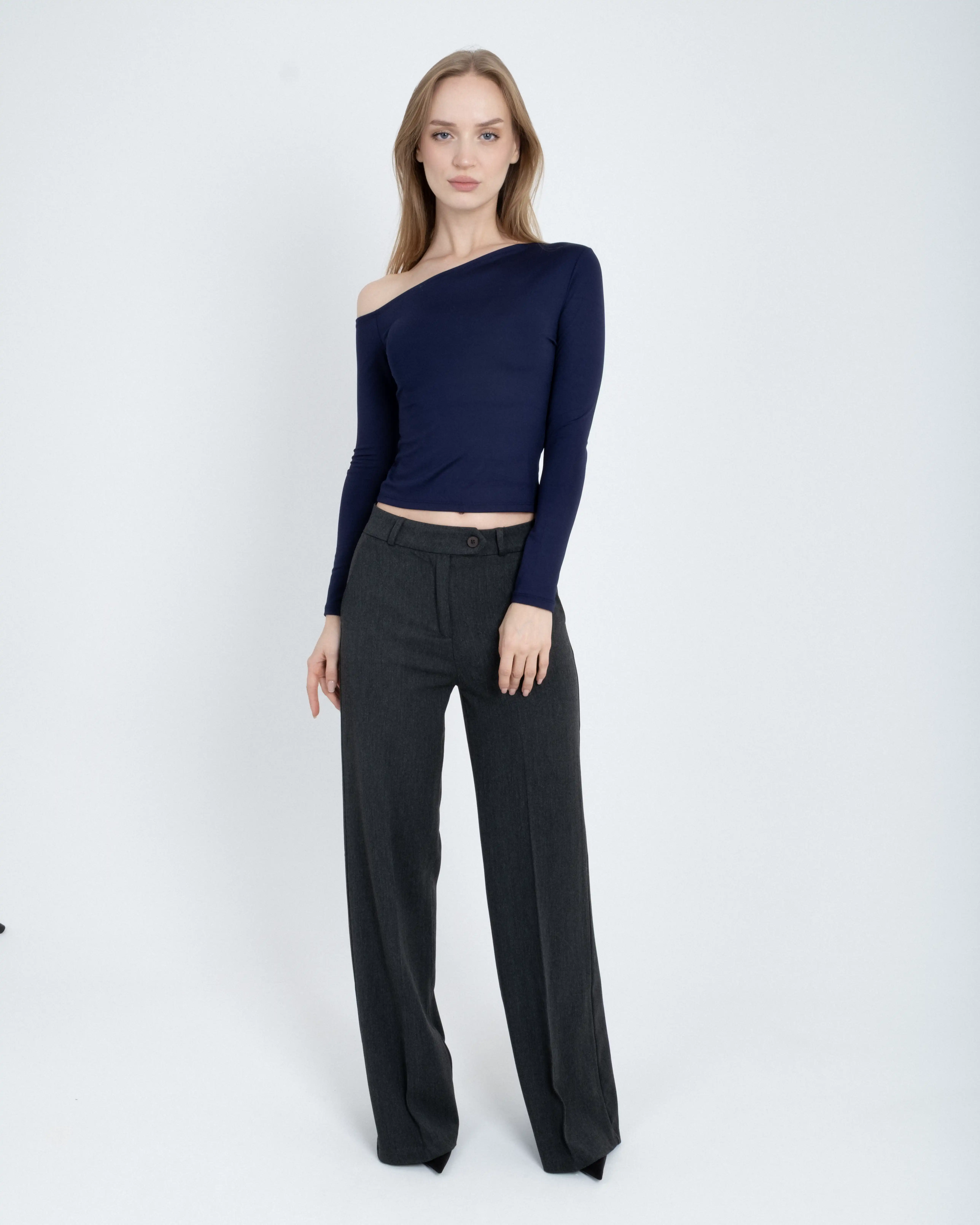 Geniş Paça Dökümlü Kumaş Pantolon