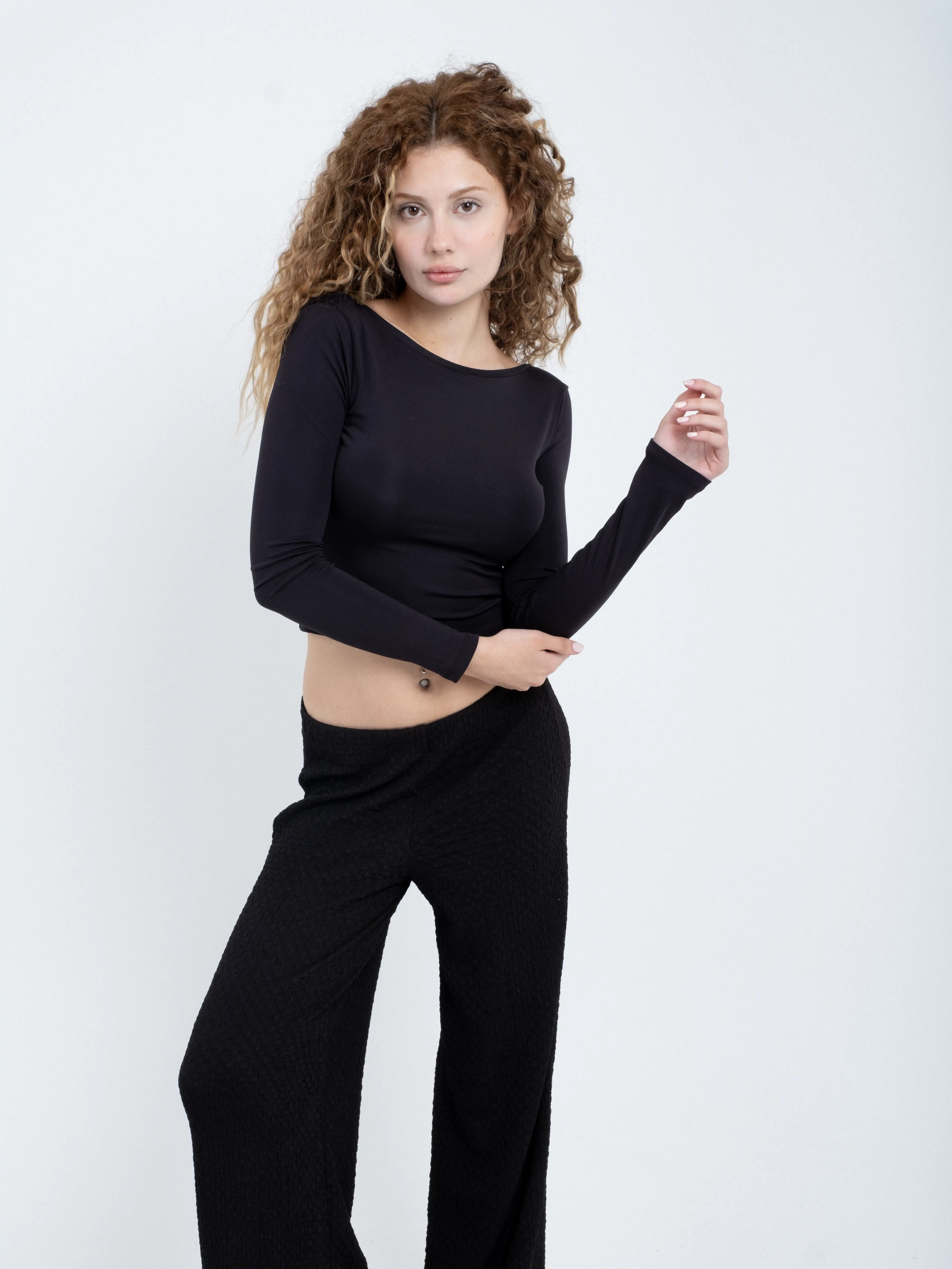 Bisiklet Yaka Sırt Dekolteli Uzun Kollu Body