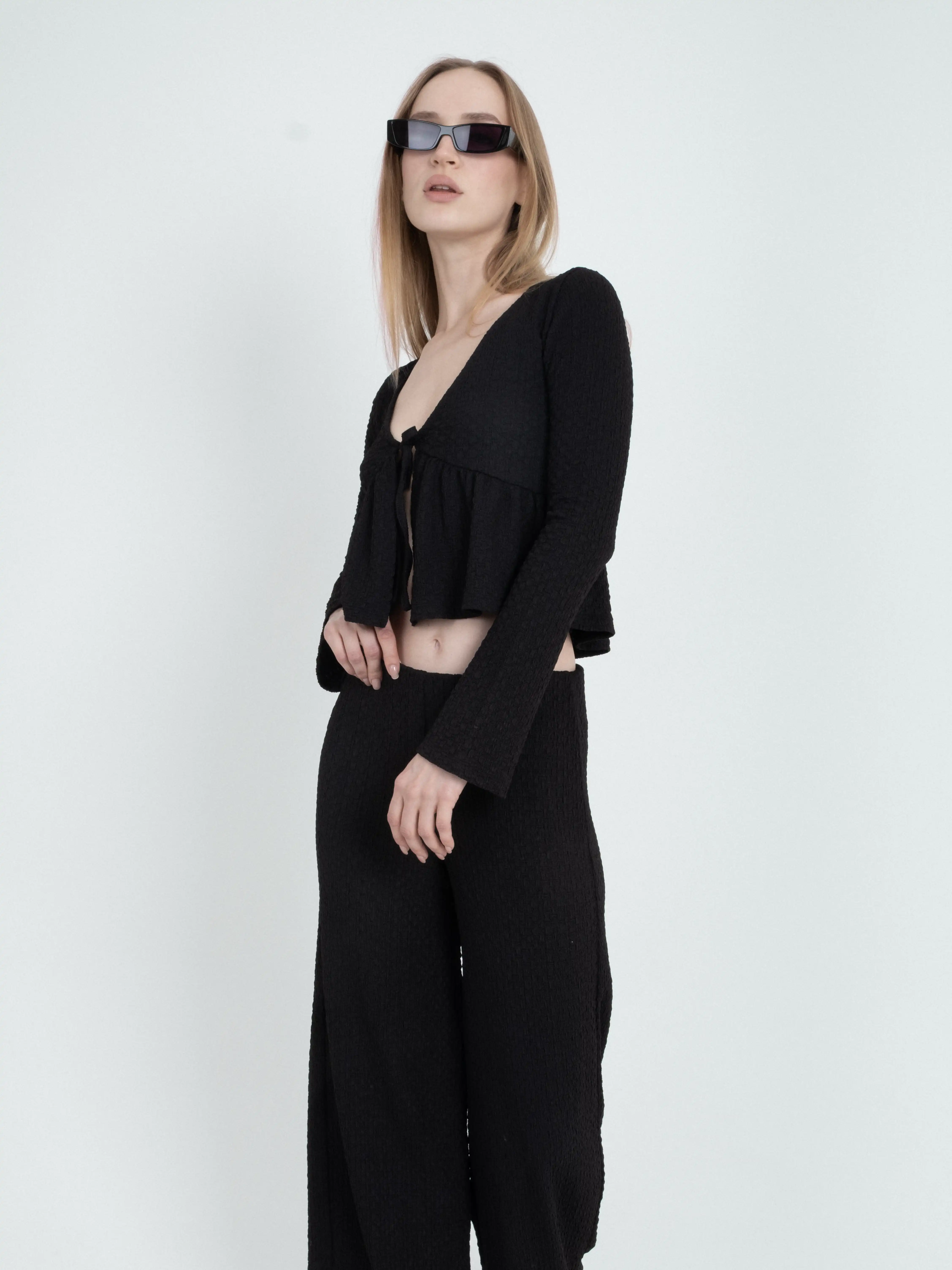 Dokulu Bağlamalı V Yaka Uzun Kollu Body Bluz