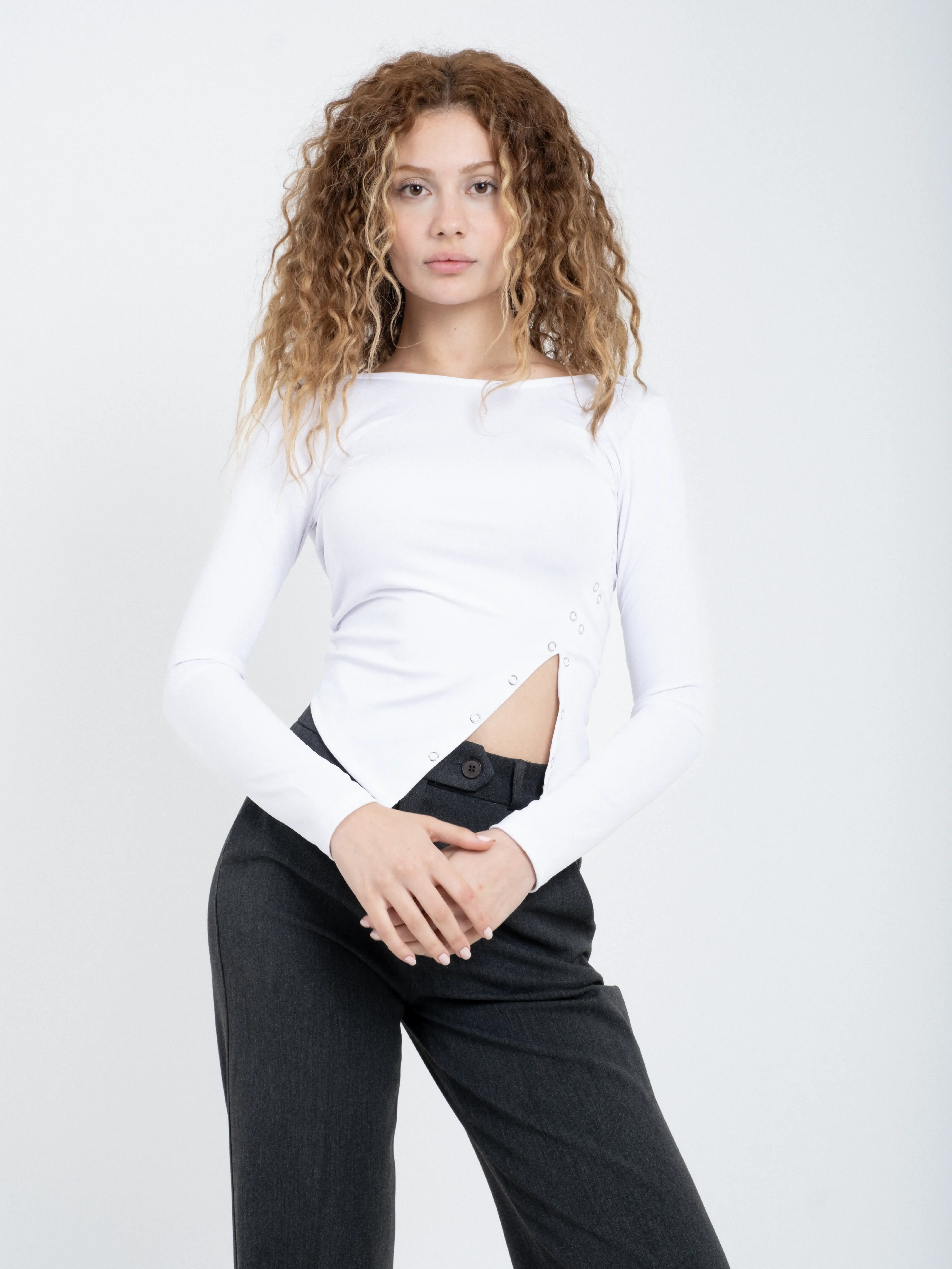 Asimetrik Çıtçıt Detaylı Uzun Kollu Body