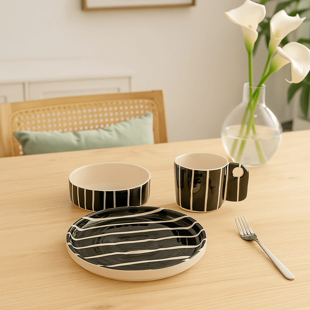 Monochrome Lines Set of 3 - Black