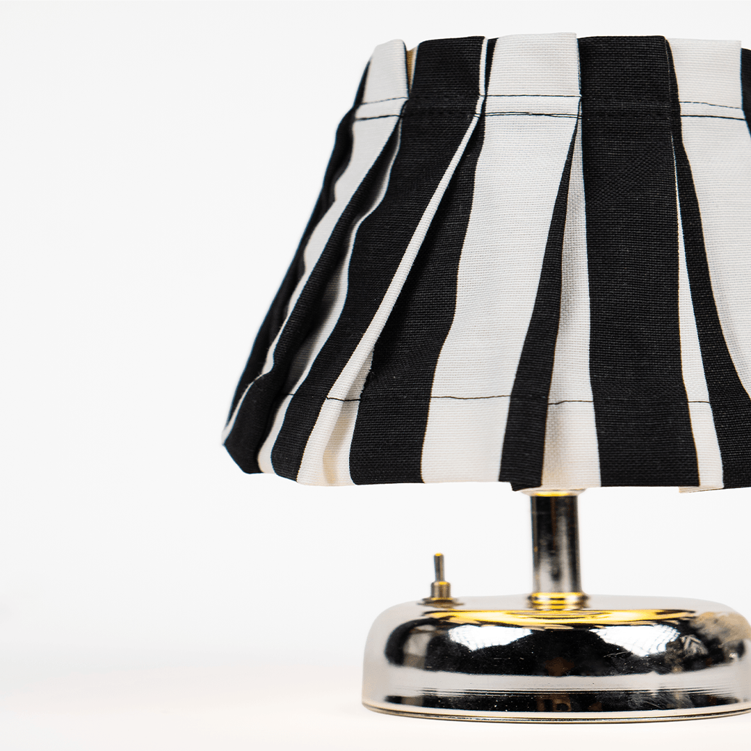 Zebra Desen Masa Lambası
