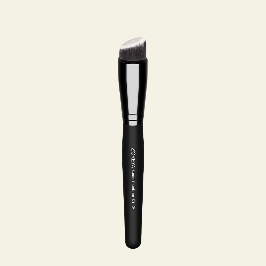 Kabuki Flat Açılı Fondöten Fırçası