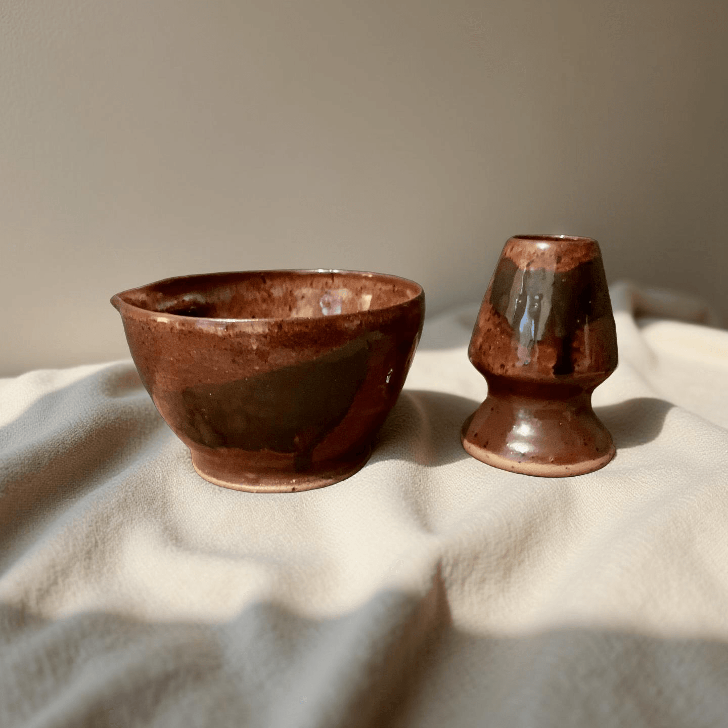 Akagane – Bakırın Işıltısı | El Yapımı Matcha Seremoni Seti (2 Parça)