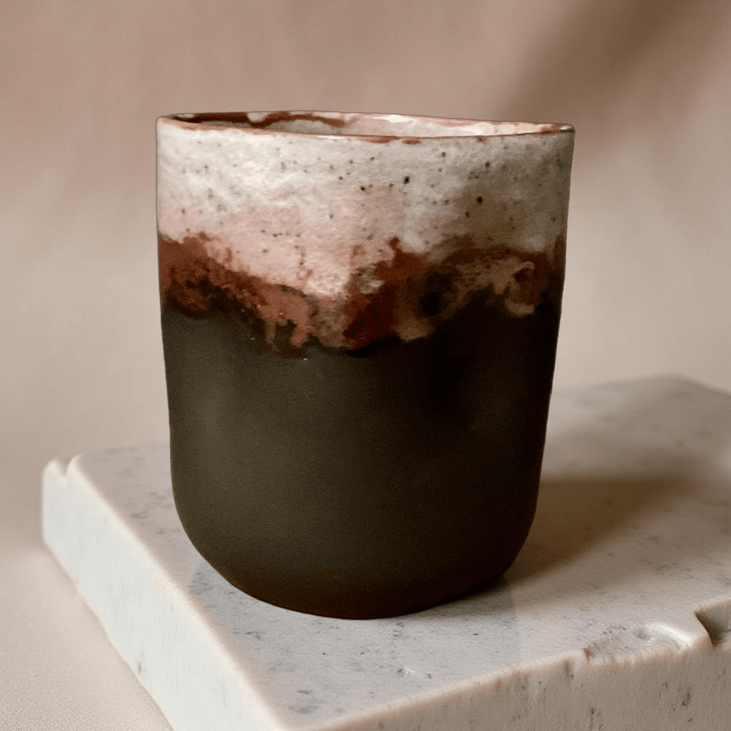 Kurotsuchi – Siyah Toprak | El Yapımı Matcha Seremoni Seti (2 Parça)