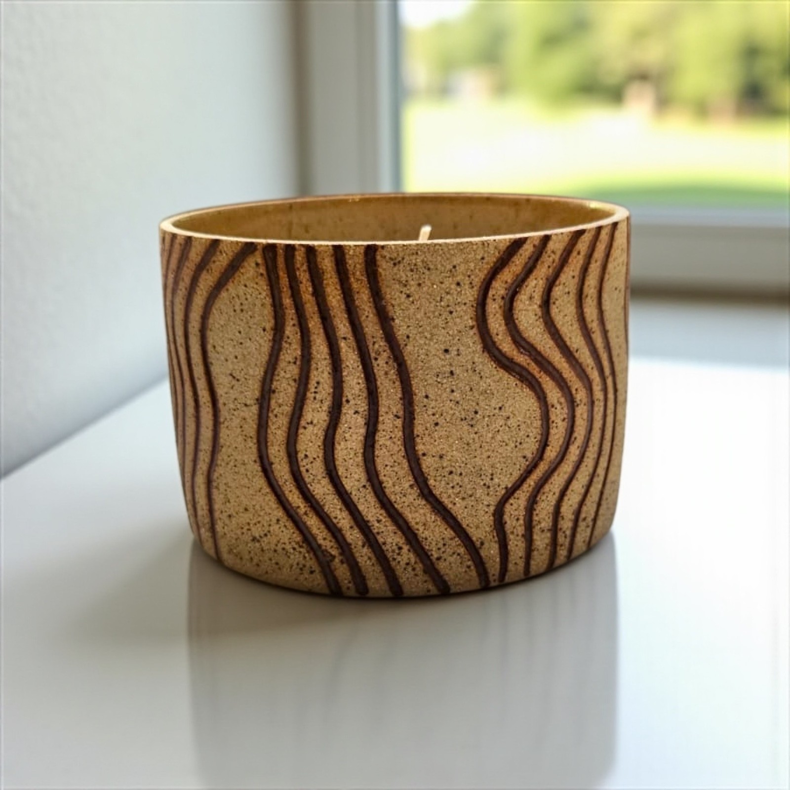 Sandlewood - Glow in Clay Mum