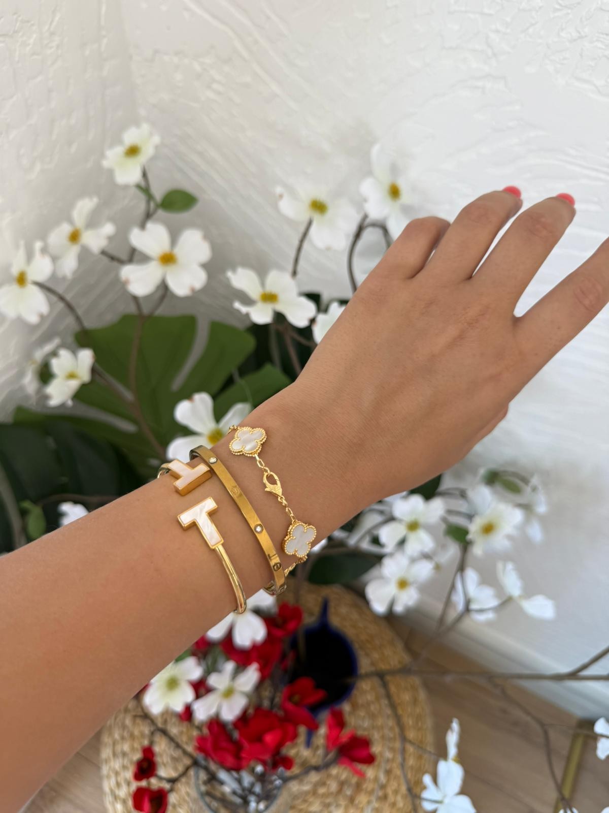 CRT İnce Taşlı Bileklik Gold