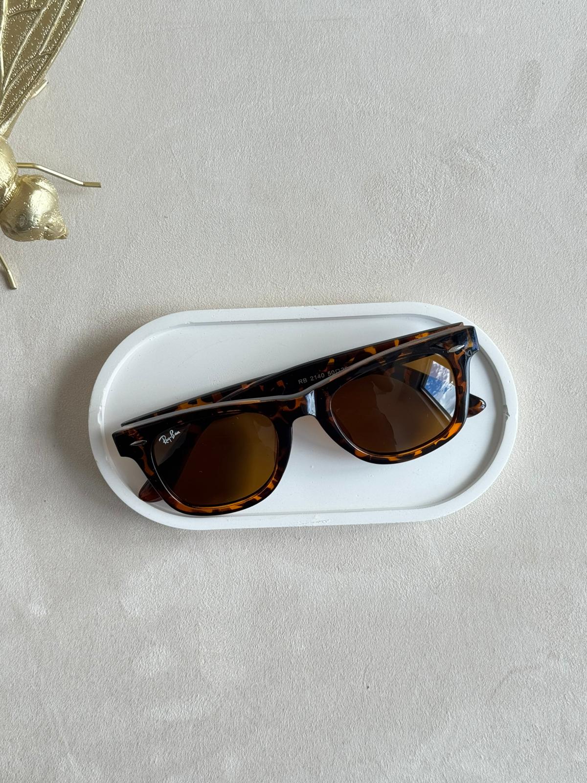 RB Wyfarer 2140 50 Ekartman - Leopar