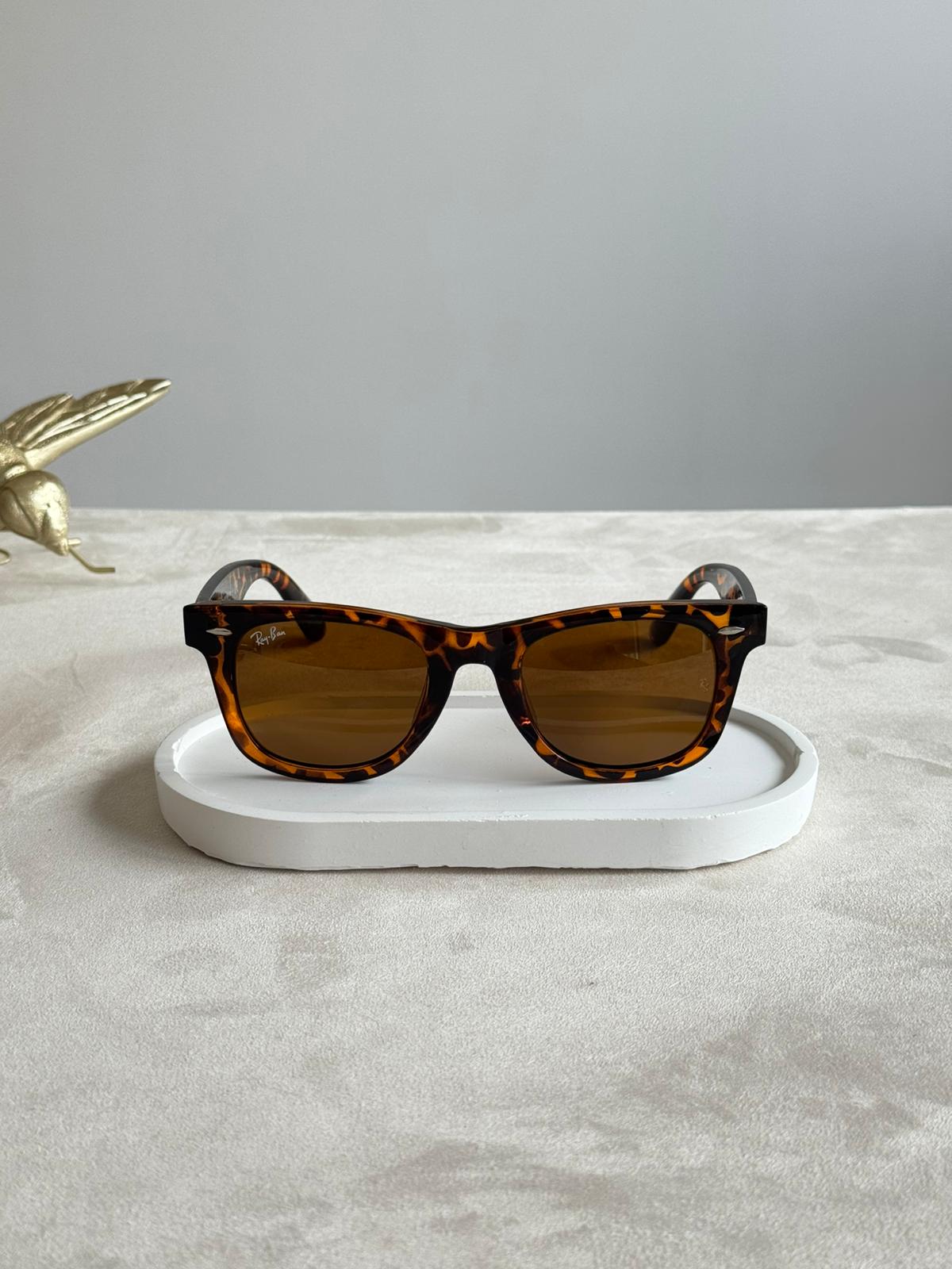 RB Wyfarer 2140 50 Ekartman - Leopar