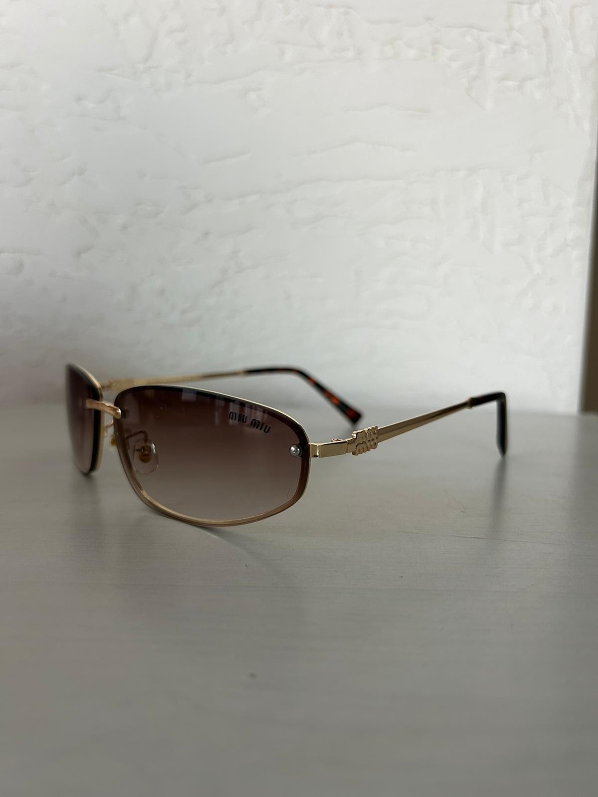 MM 22701