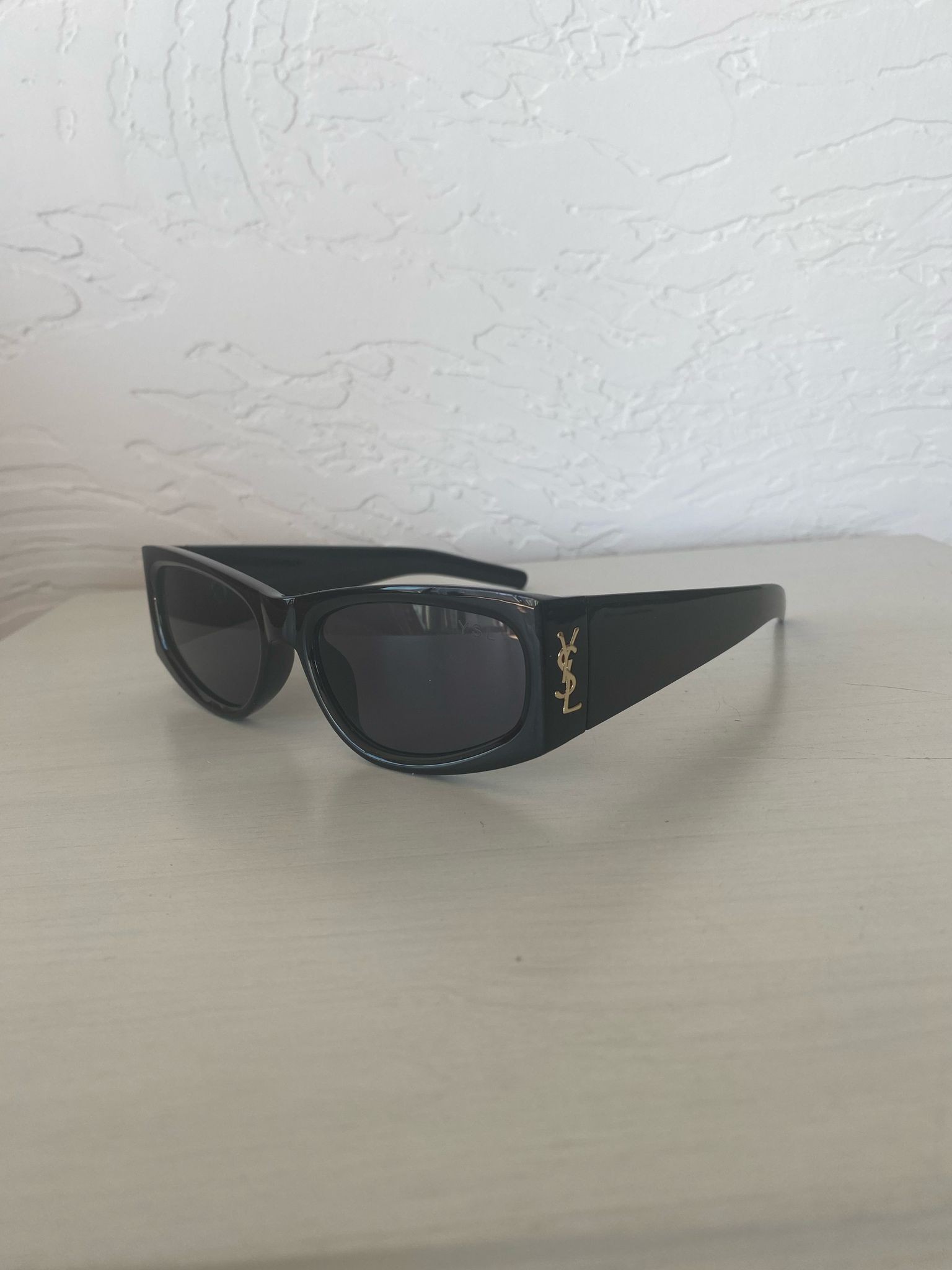 YSL 8957