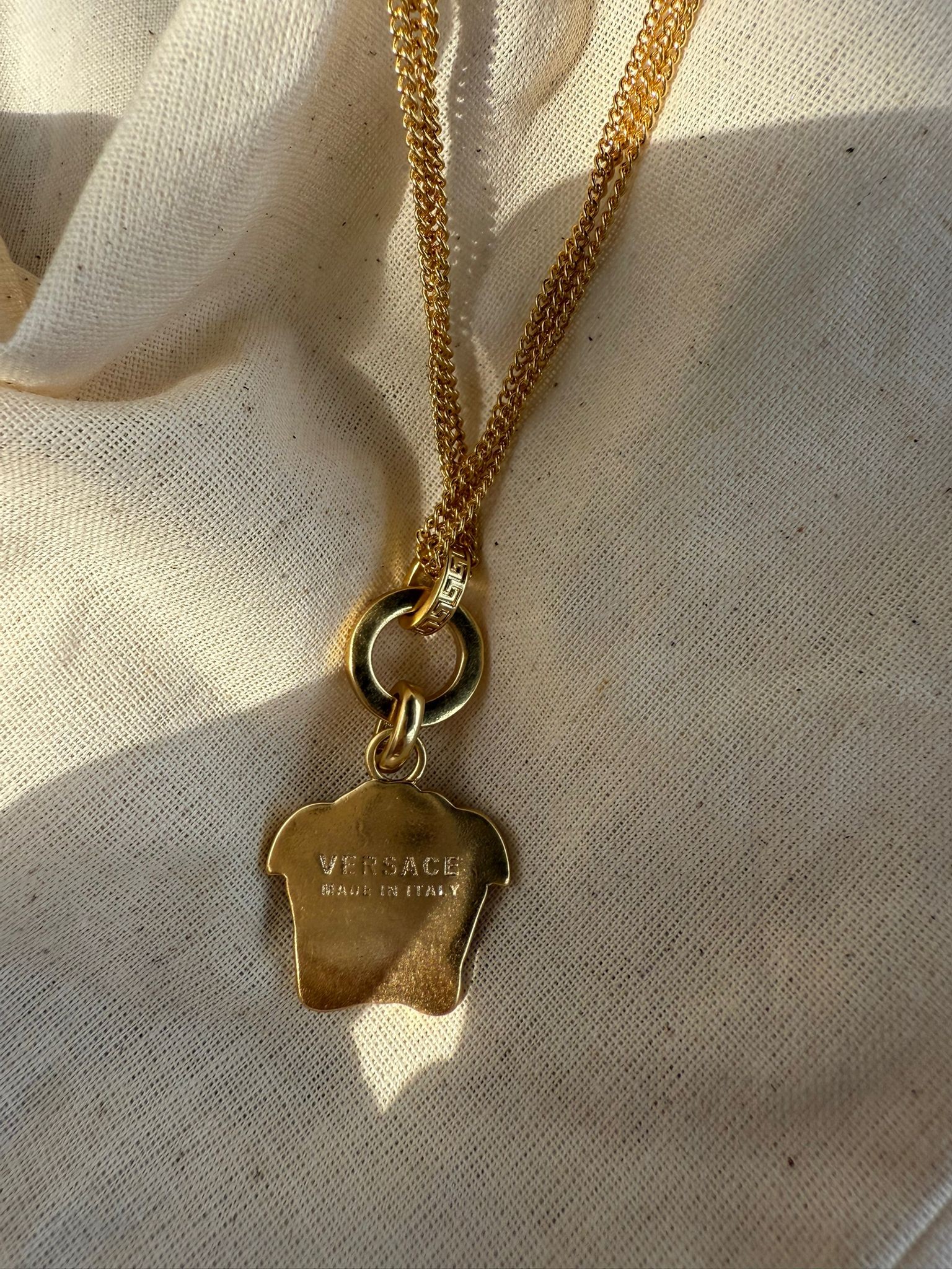VC 3'lü Zincir Gold Kolye 