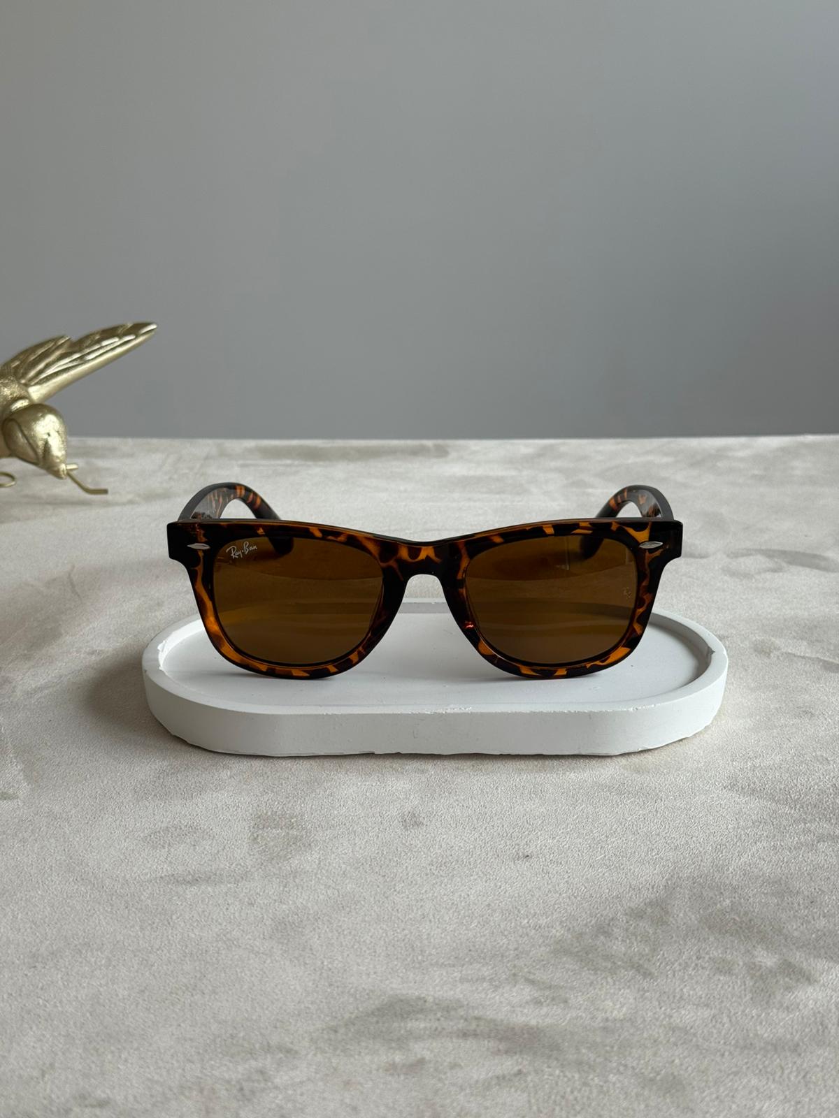RB Wyfarer 2140 50 Ekartman - Leopar