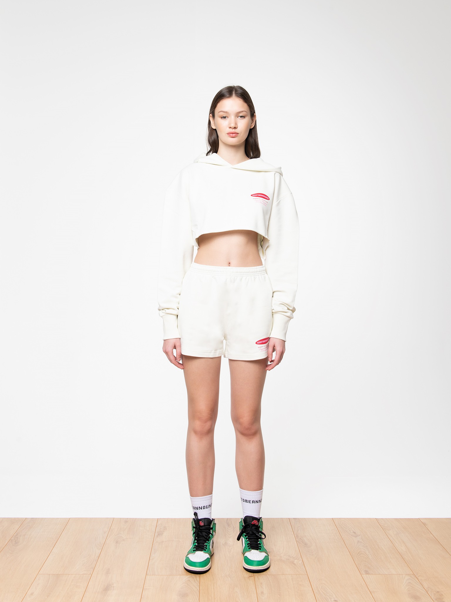 ESSENTIALS LOGO Shorts - Off White 