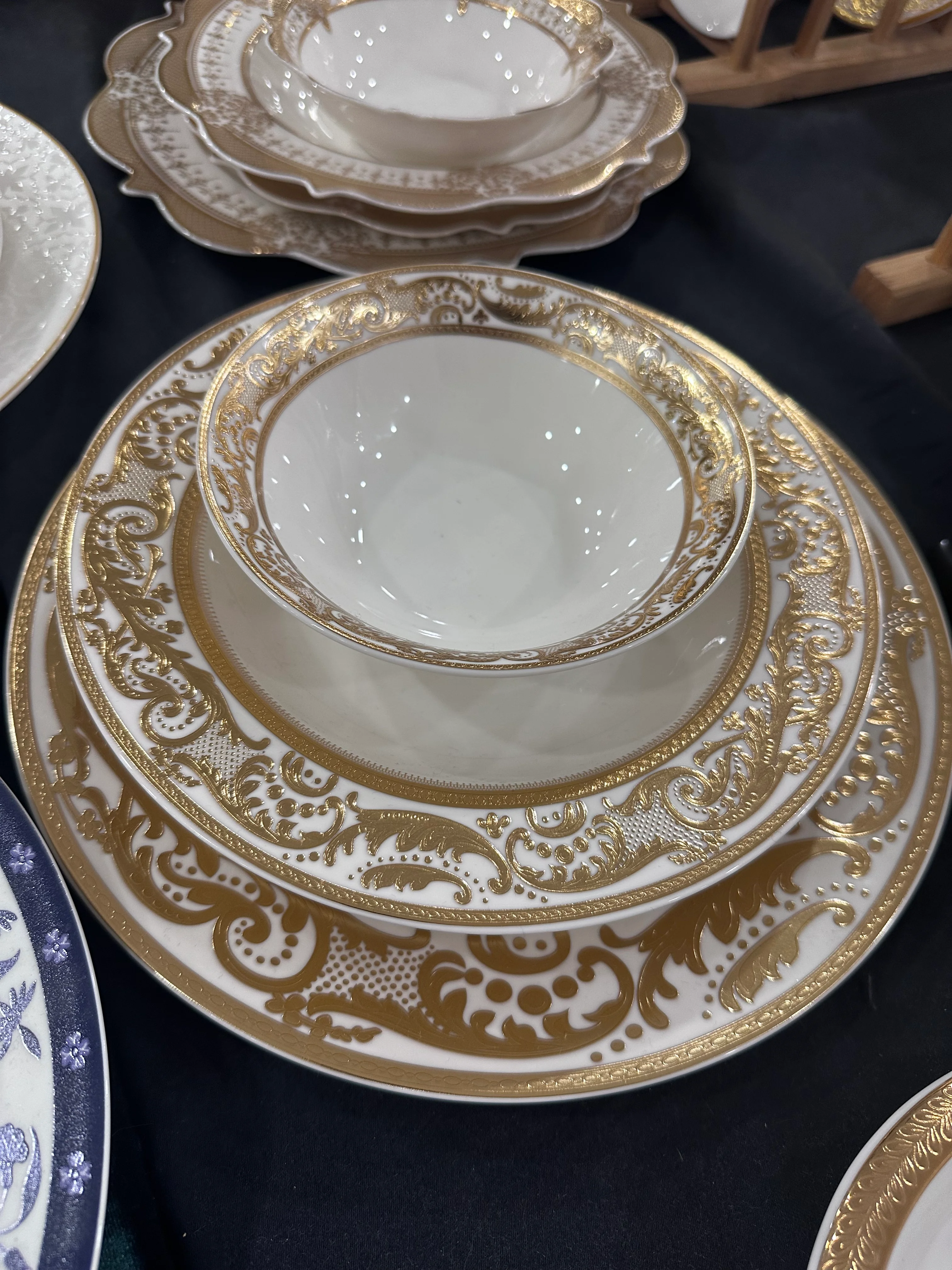 ALTIN SARAY YEMEK TAKIMI