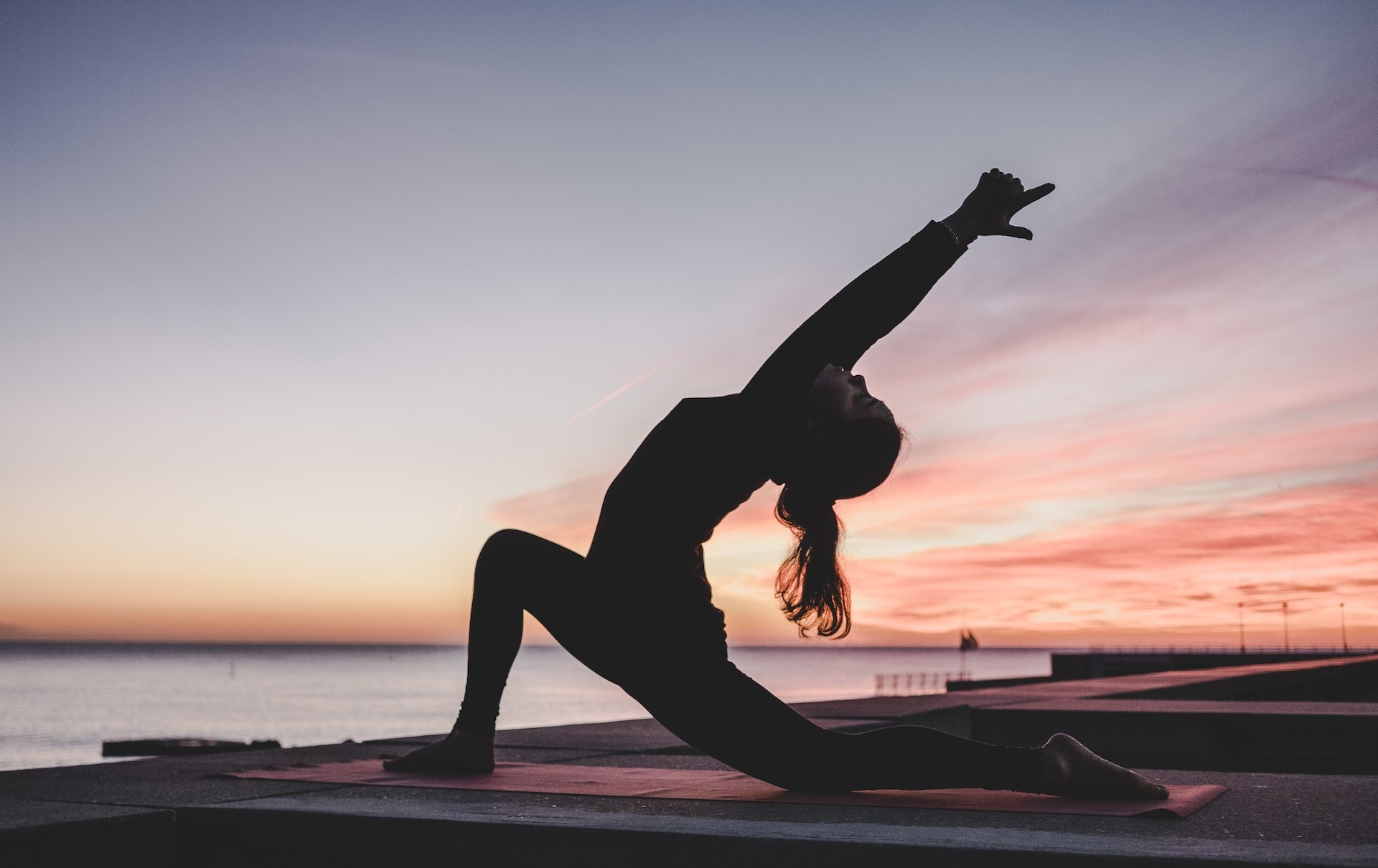  Yoga Faydaları Nelerdir? Vücudu Sıkılaştırıp Güzelleştirir Mi? Yoga Yapınca Ne Oluyor?
 cover