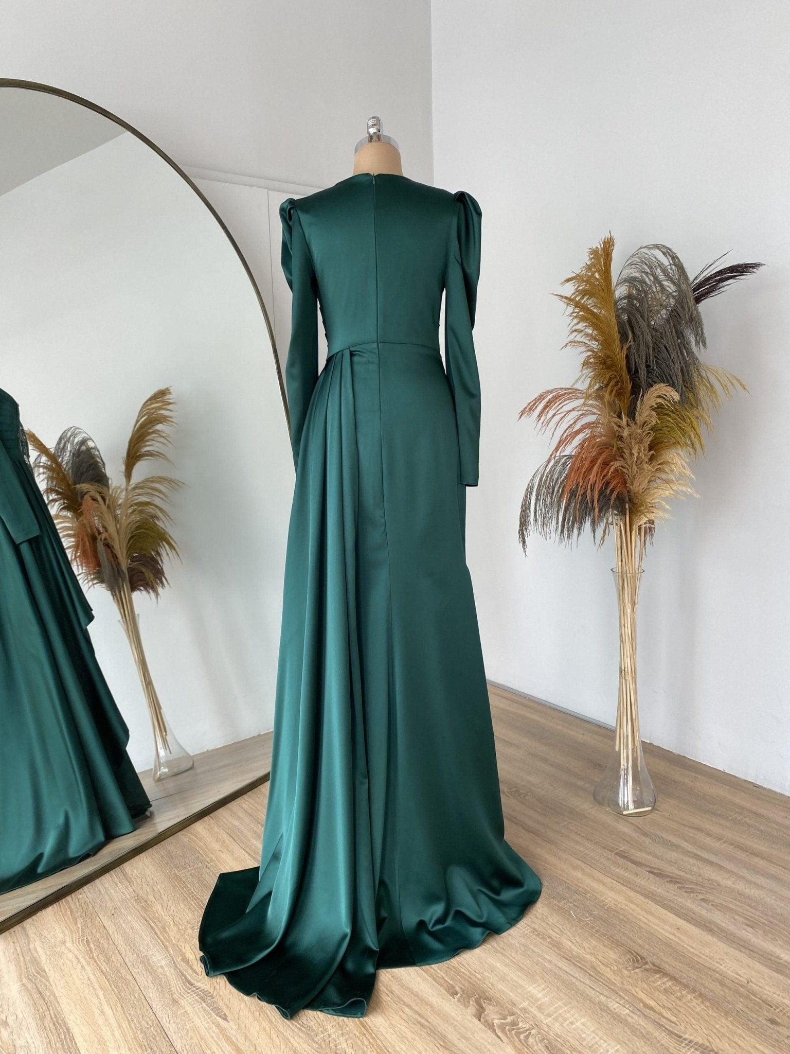 Lara Hijab Evening Dress - Emerald